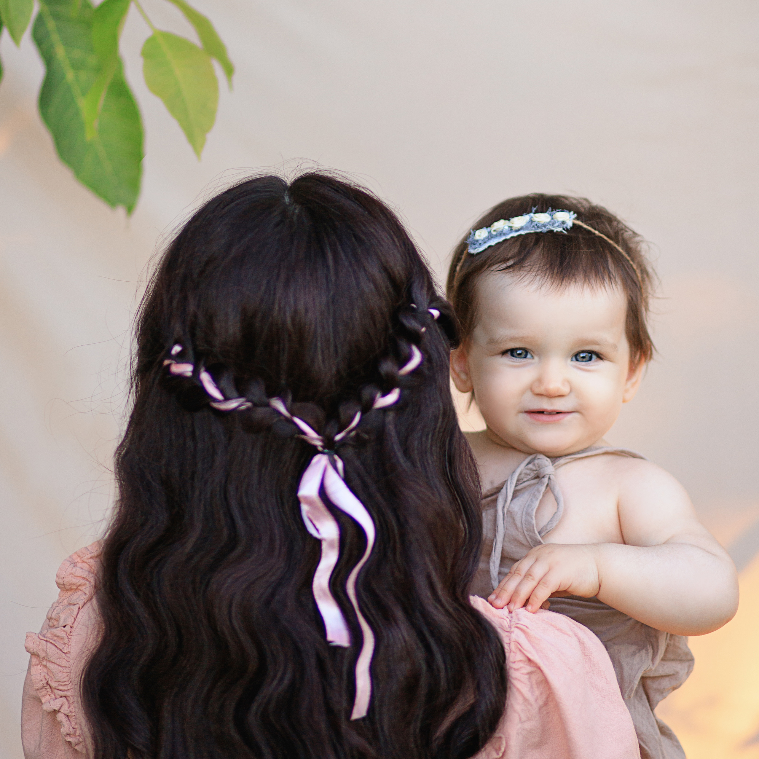 Нежная фотосессия на природе с реквизитов. Семейный и детский фотограф в Краснодаре Лафета Алена