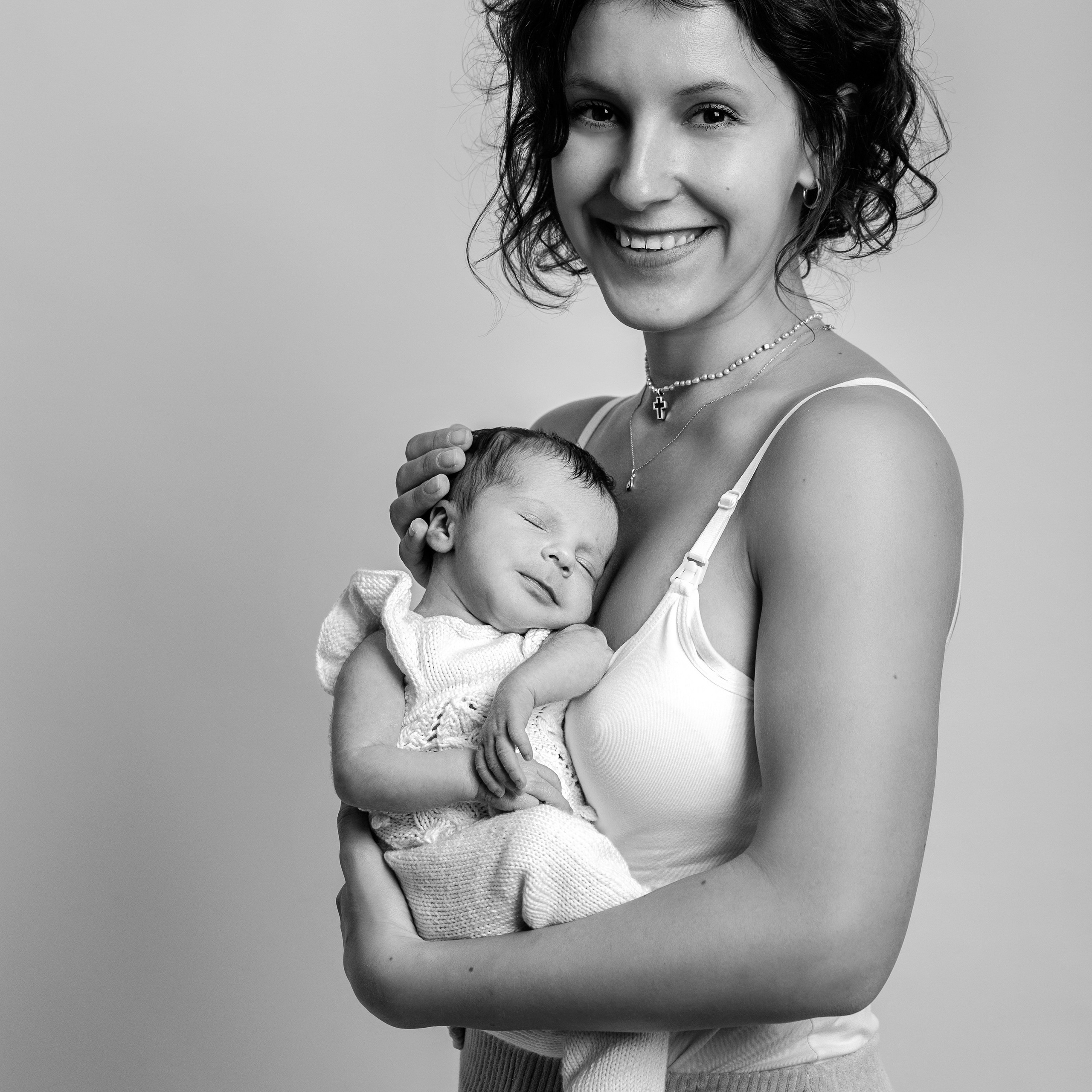 Newborn photoshooting. Professional family and children’s photographer in Izmir Irina Eron