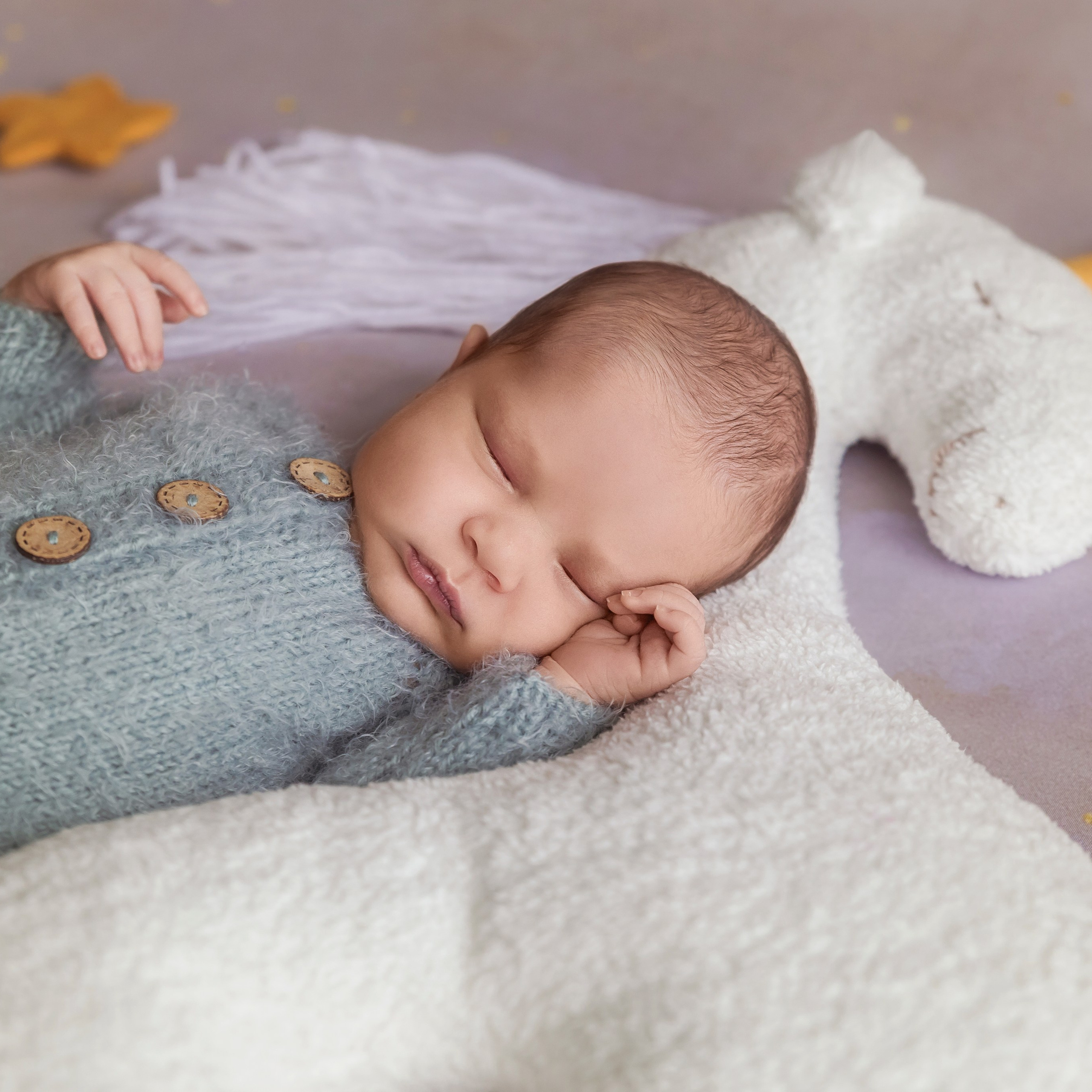 Newborn photoshooting. Professional family and children’s photographer in Izmir Irina Eron