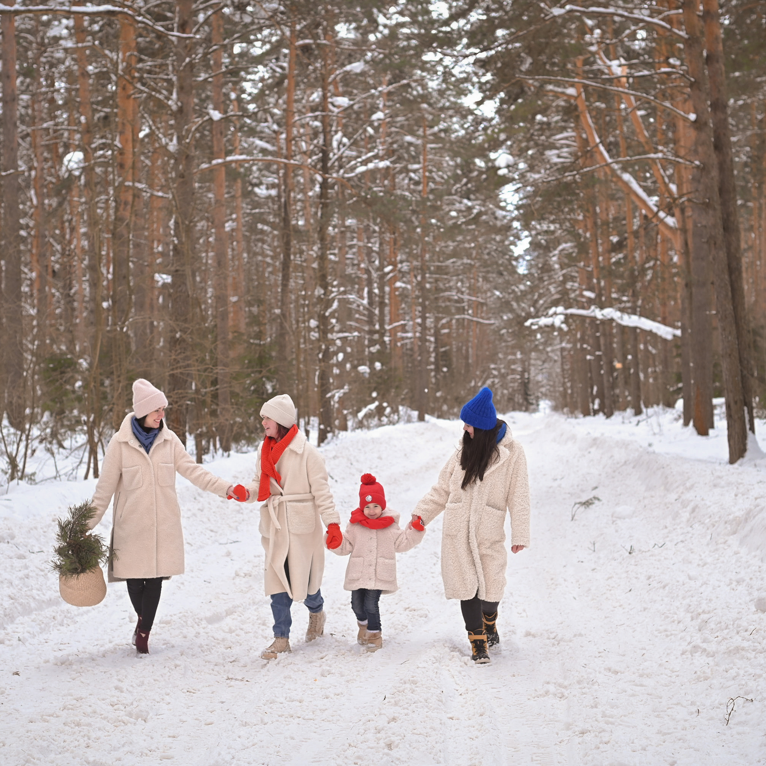 Фотопрогулка с красотками Черная речка. Newborn и детский фотограф в Череповце Юля Михайлова