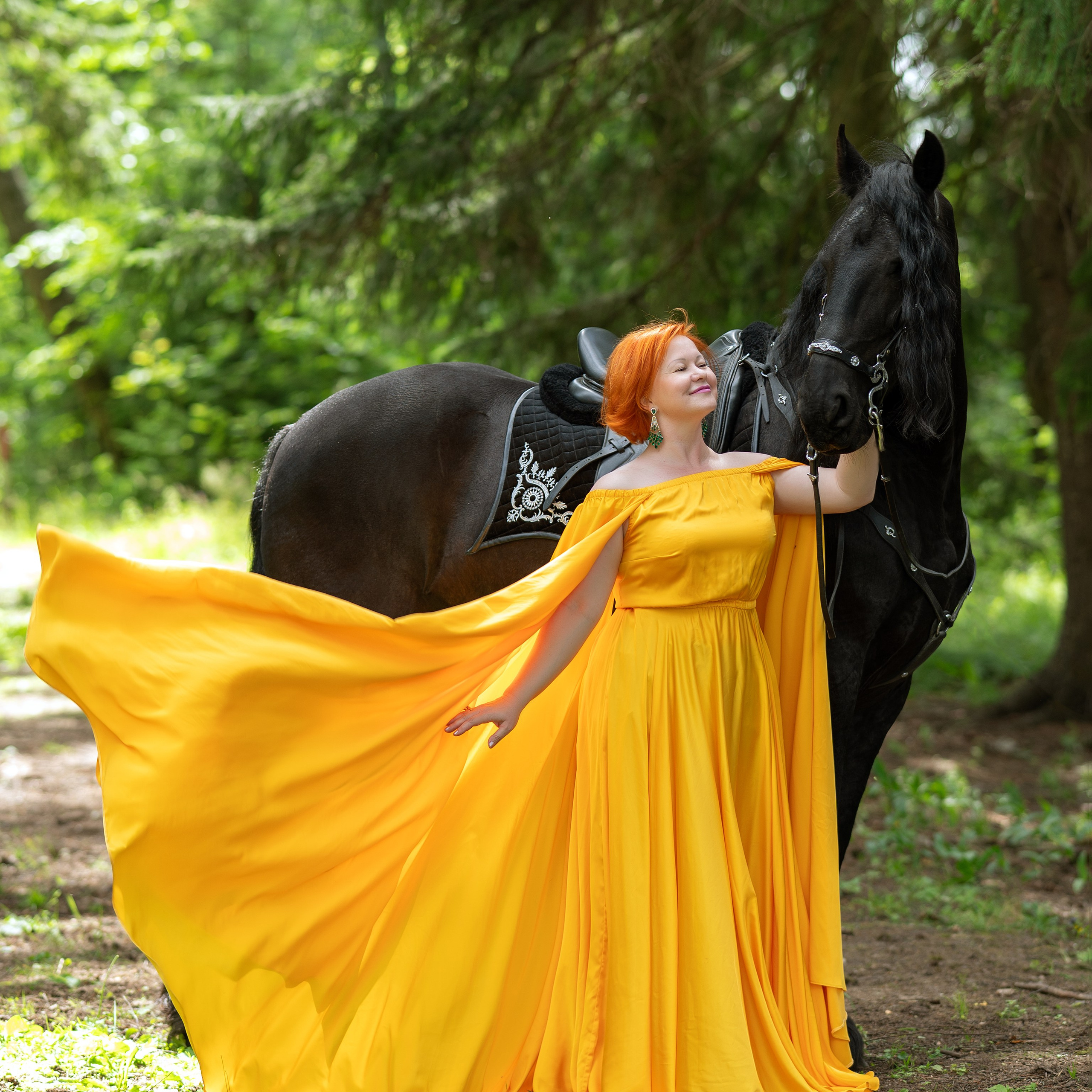 фотосессия с лошадью, фризский конь, лошадь для фотосессии, фотосессия с трюковой лошадью, фотосессия с лошадьми, юлиана бевз, сказочная фотосессия, сказочная фотография, волшебная фотосессия, фотосессия с конем в москве, фотосессия в москве, оригинальная фотосессия москва, девушка на коне, девушка и лошадь, девушка с черной лошадью, черная лошадь