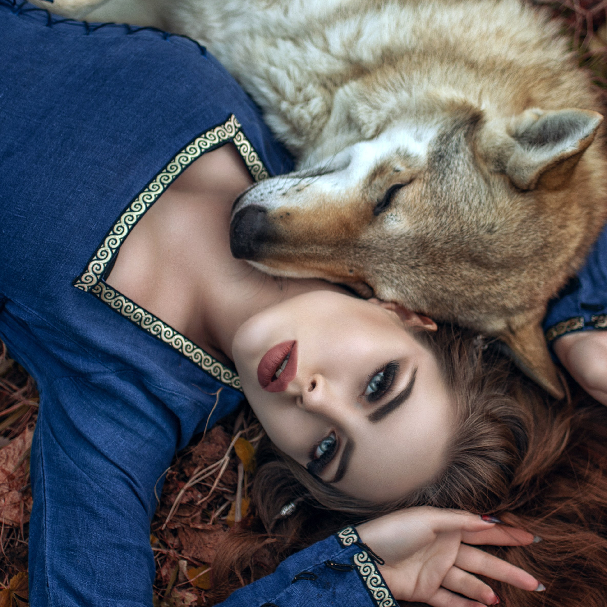 фотосессия с волком, волк для фотосессии, волчак, юлиана бевз, сказочная фотосессия, сказочная фотография, волшебная фотосессия, фотосессия с волком в москве, фотосессия в москве, оригинальная фотосессия москва, девушка с волком, девушка и волк