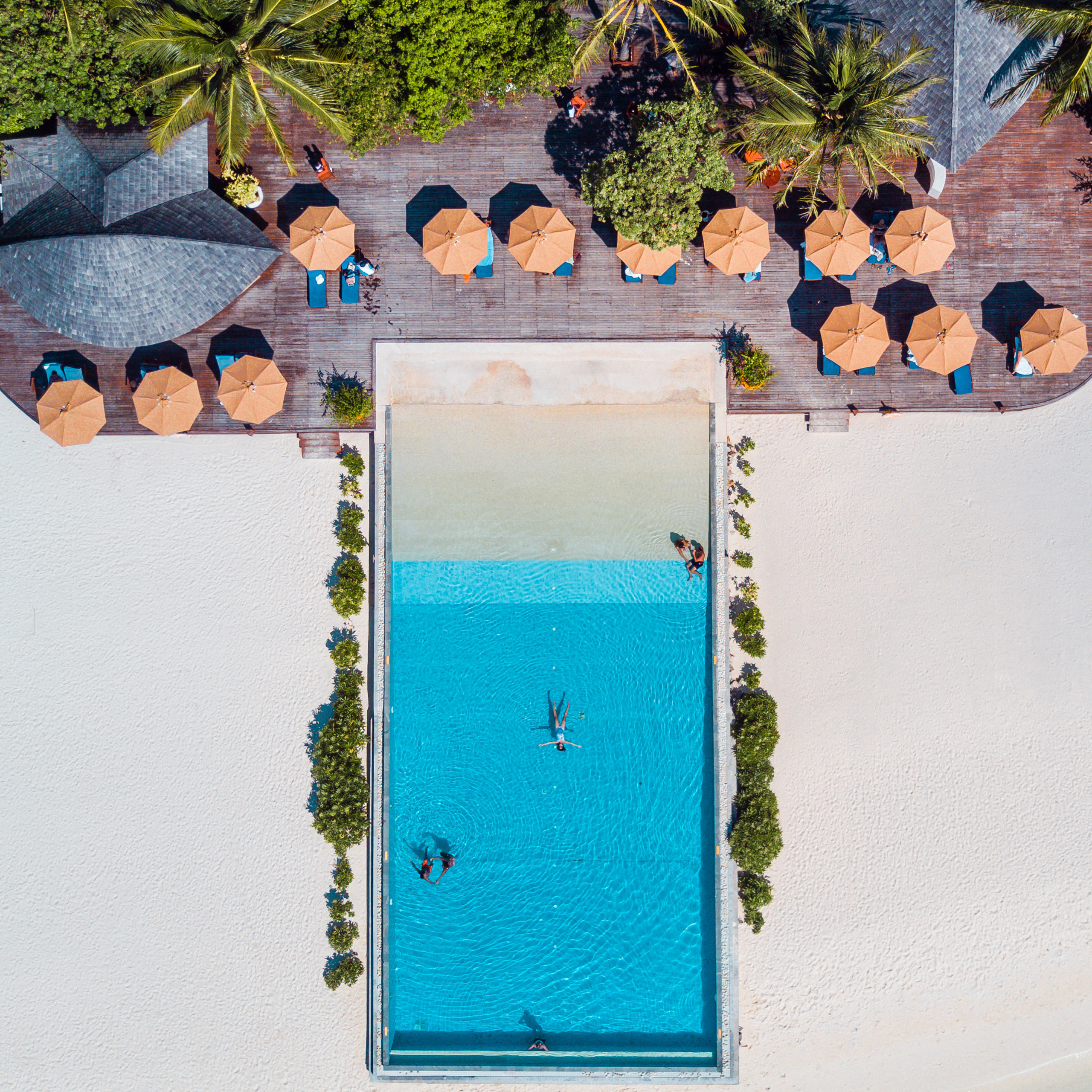 Бронирование резорт Мальдивы