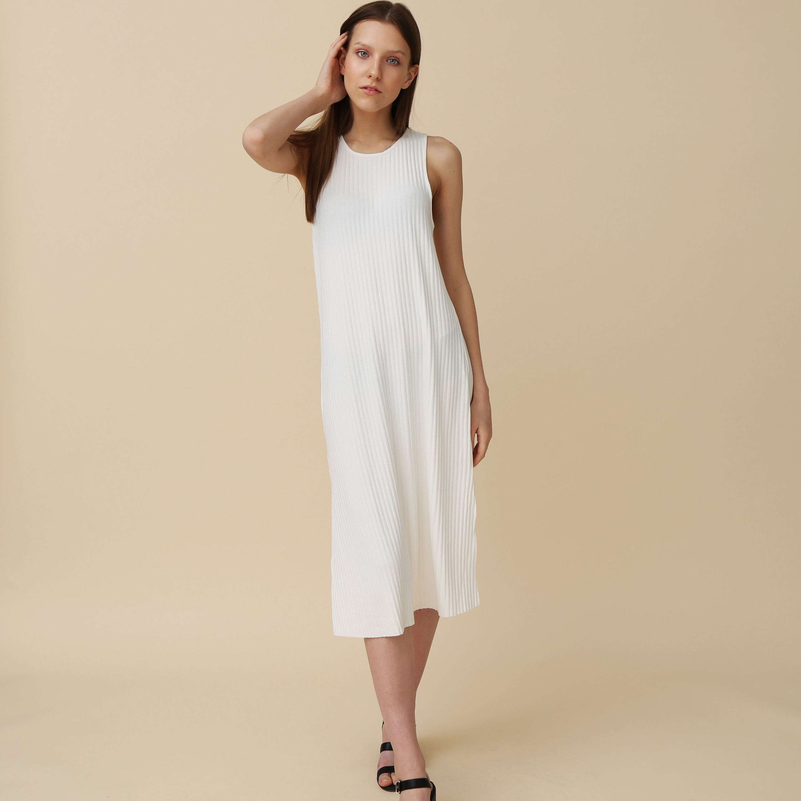 Фотосессия для маркетплейсов и интернет — магазинов в студии в Москве. Фотосессия в студии в Москве от профессионального фотографа услуги по доступным ценам