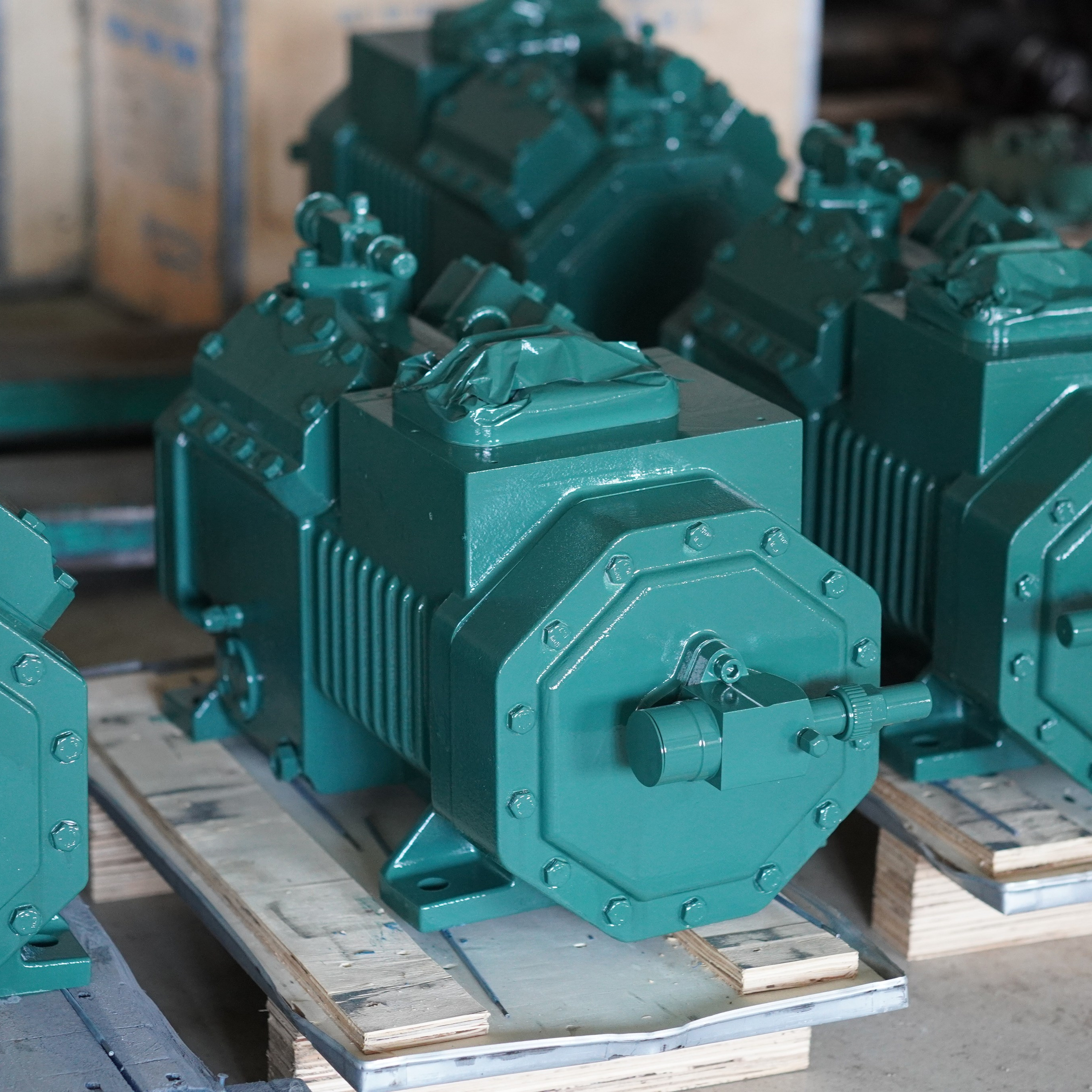 Компрессор — сердце любой холодильной камеры.