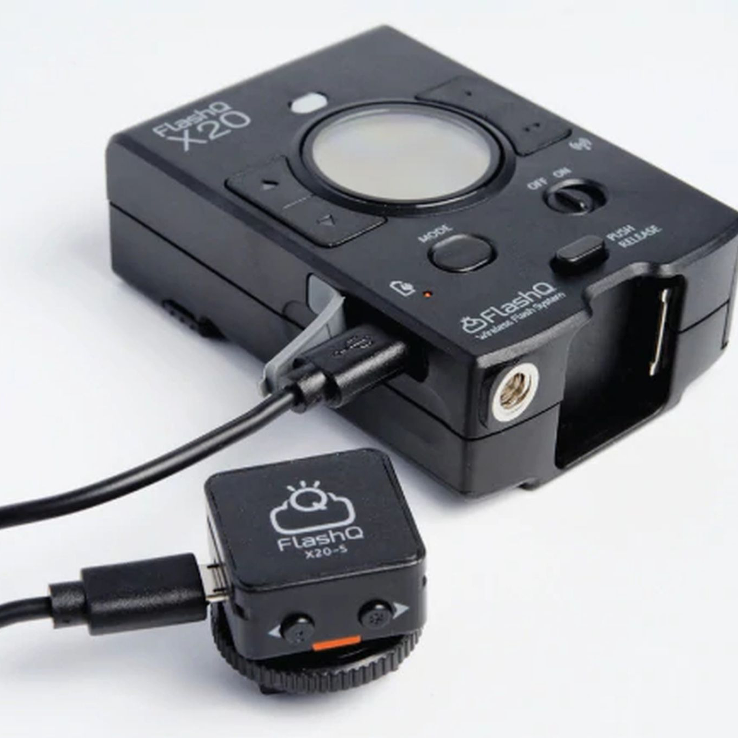 Анонсирована TTL фотовспышка FlashQ X20. Бизнес, мужской фотограф в Краснодаре | Аксёнов Алексей Владимирович