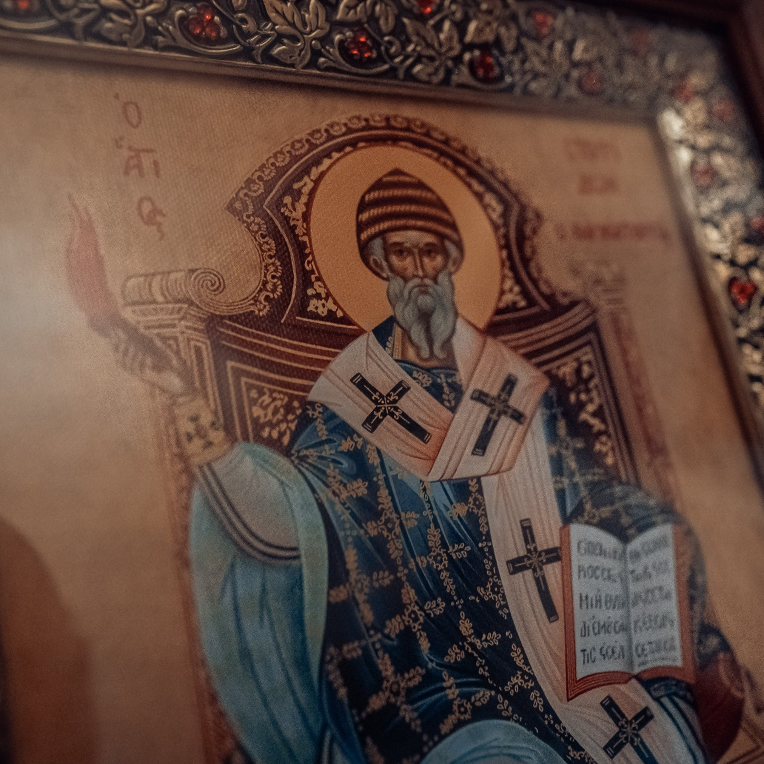 Ночная Божественная Литургия в день памяти Свт.Спиридона Тримифунтского, Севастополь