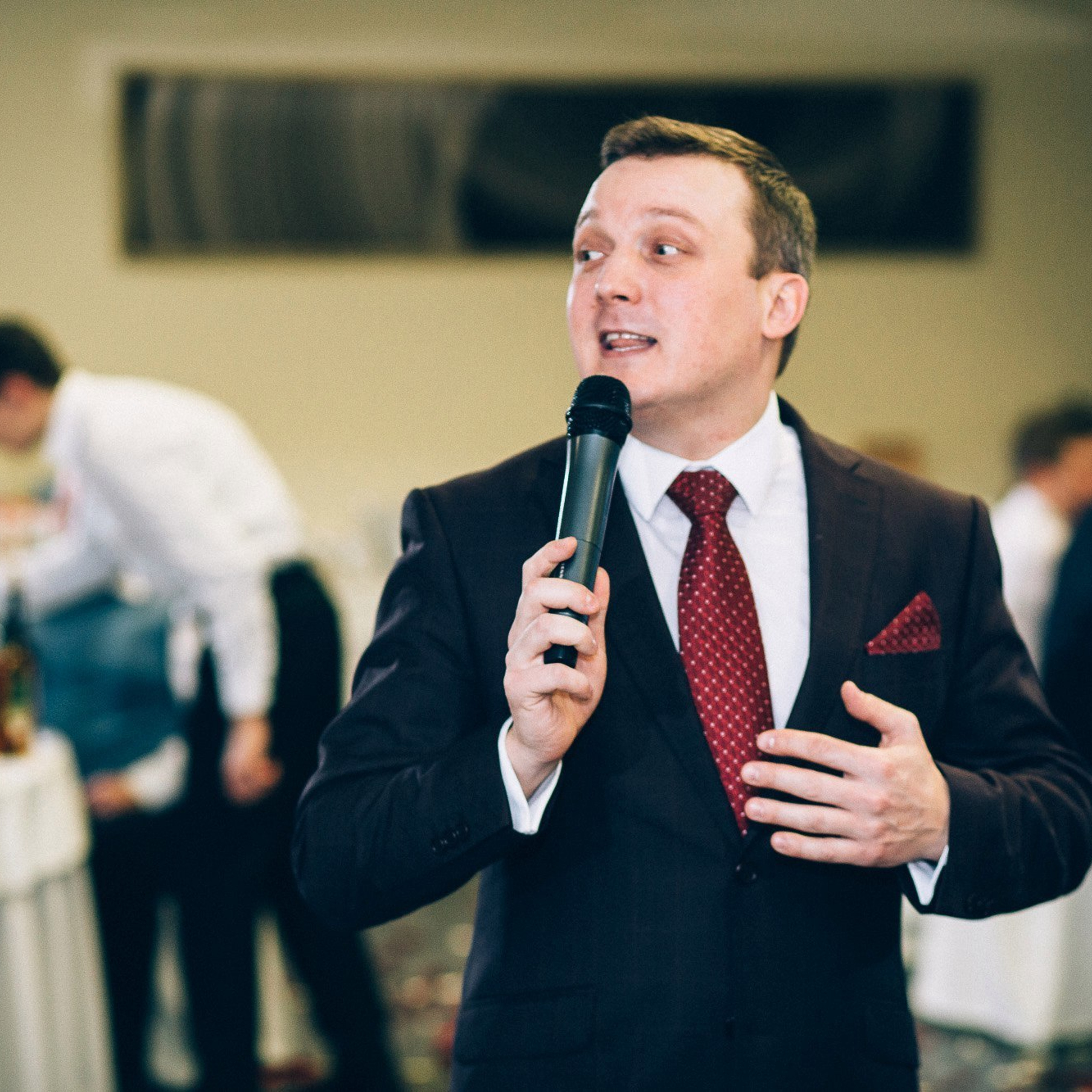 Ведущий на юбилей. Ведущий на День рождения. Ведущий на юбилей Москва. Ведущий на свадьбу, корпоратив и юбилей в Москве Сергей Рябинин