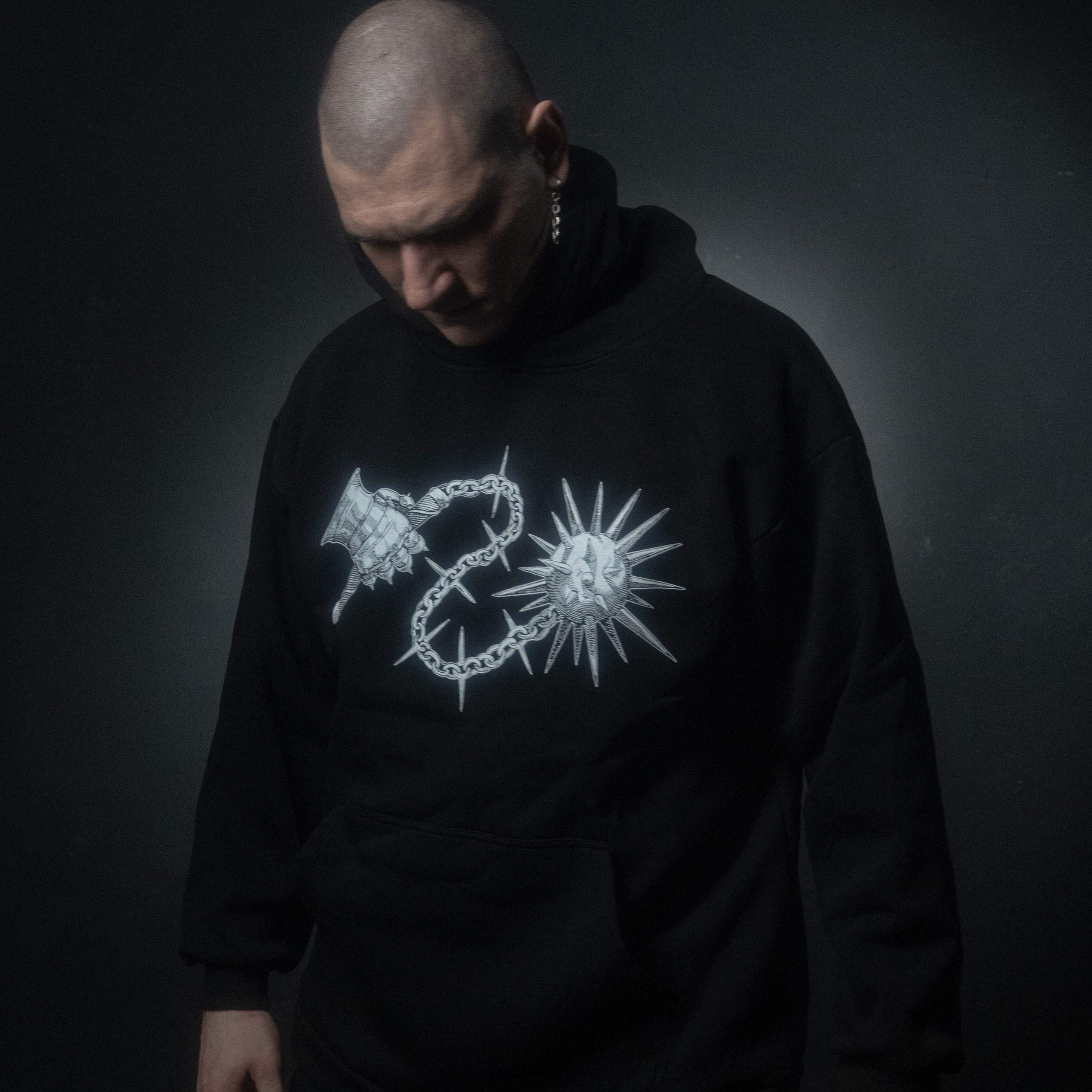 Мерч. Фотограф Александр Никитин. Съёмка в доспехах. Санкт-Петербург. nikitin_photo