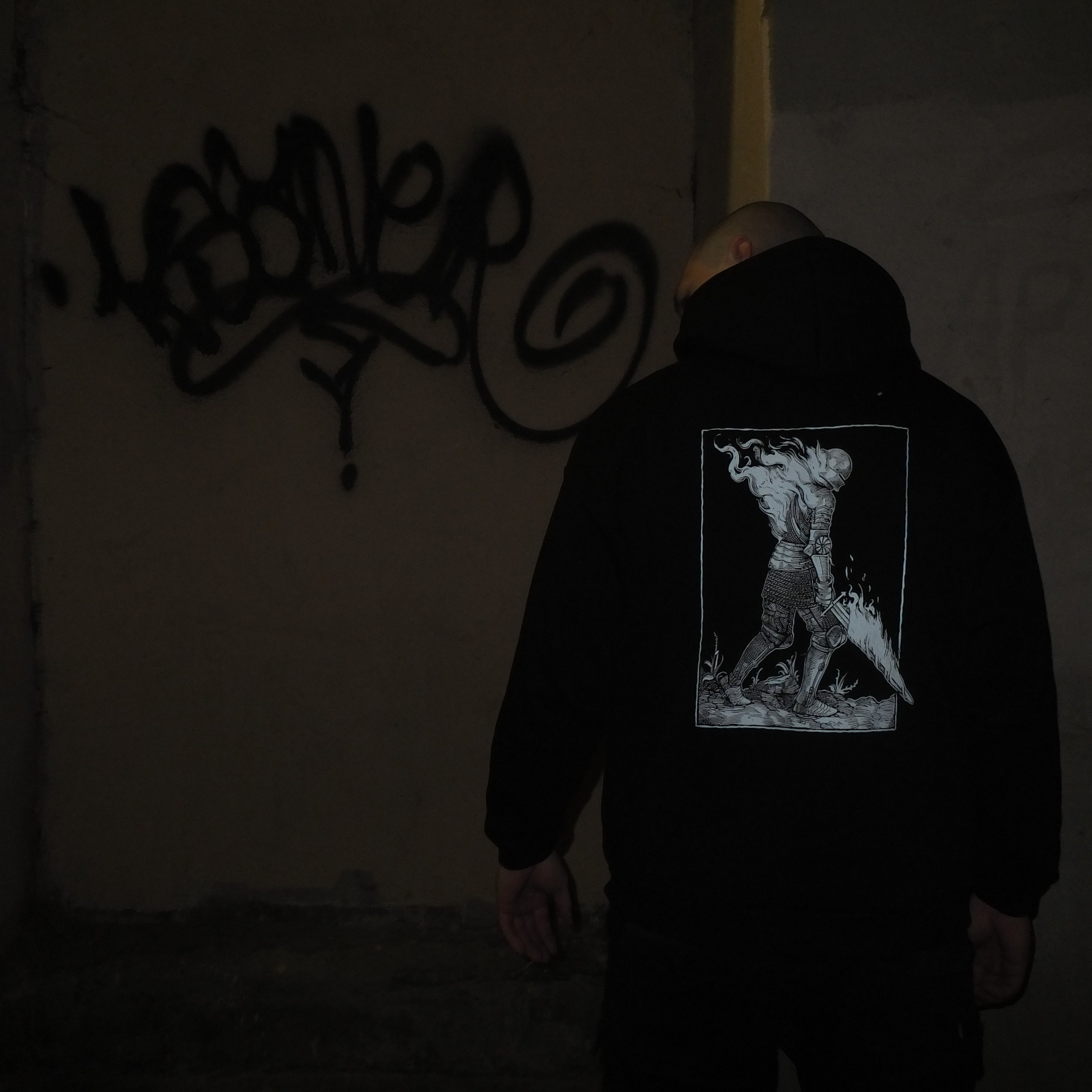 Мерч. Фотограф Александр Никитин. Съёмка в доспехах. Санкт-Петербург. nikitin_photo