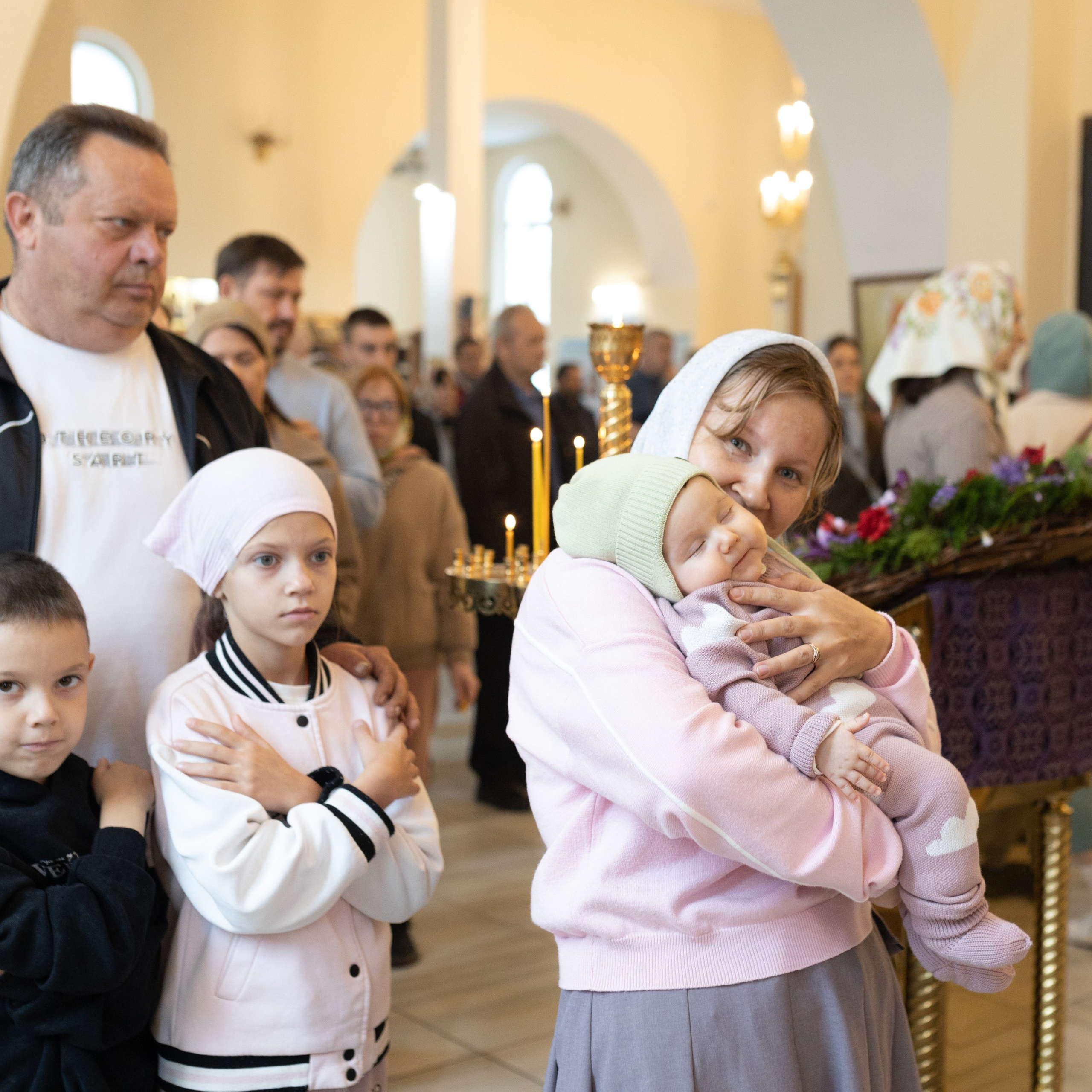 Воскресная служба, 4 октября 2026 года, Отдание праздника Воздвижения Животворящего Креста Господня. Семейный и детский фотограф в Ульяновске — Лилия Павленкова