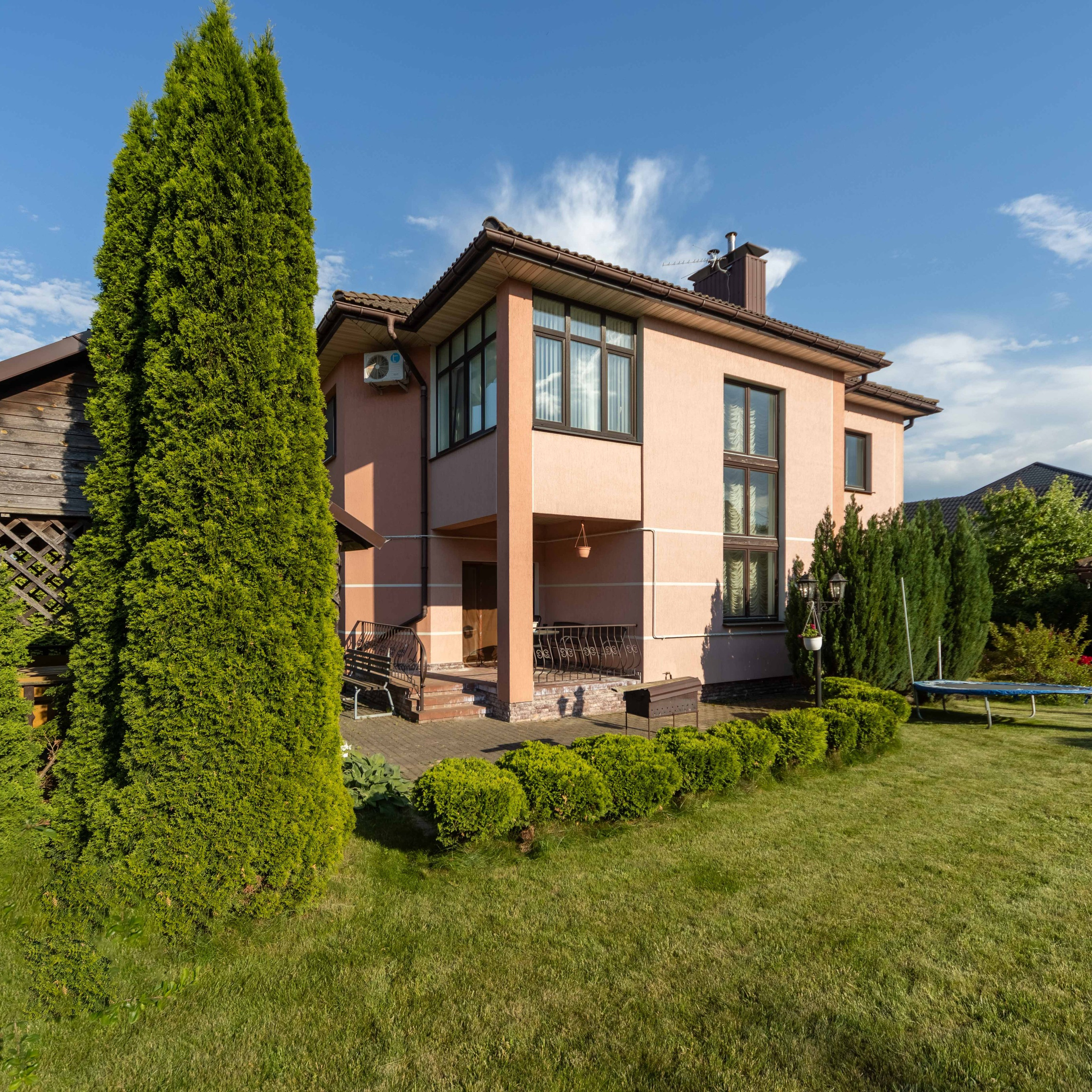 Большой дом в агрогородке Сеница