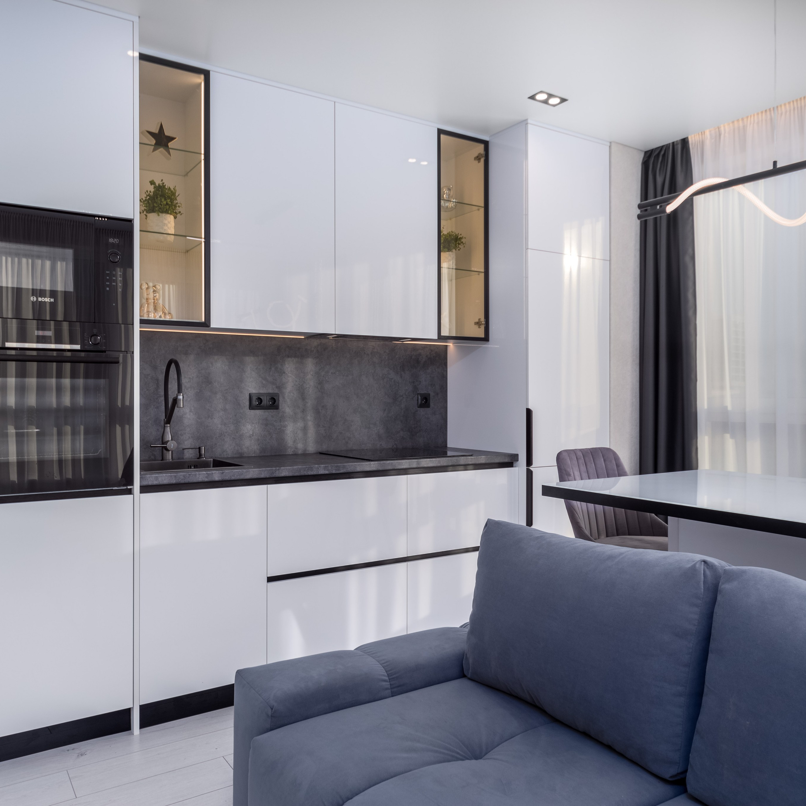 Видовая трехкомнатная квартира в ЖК Минск Мир