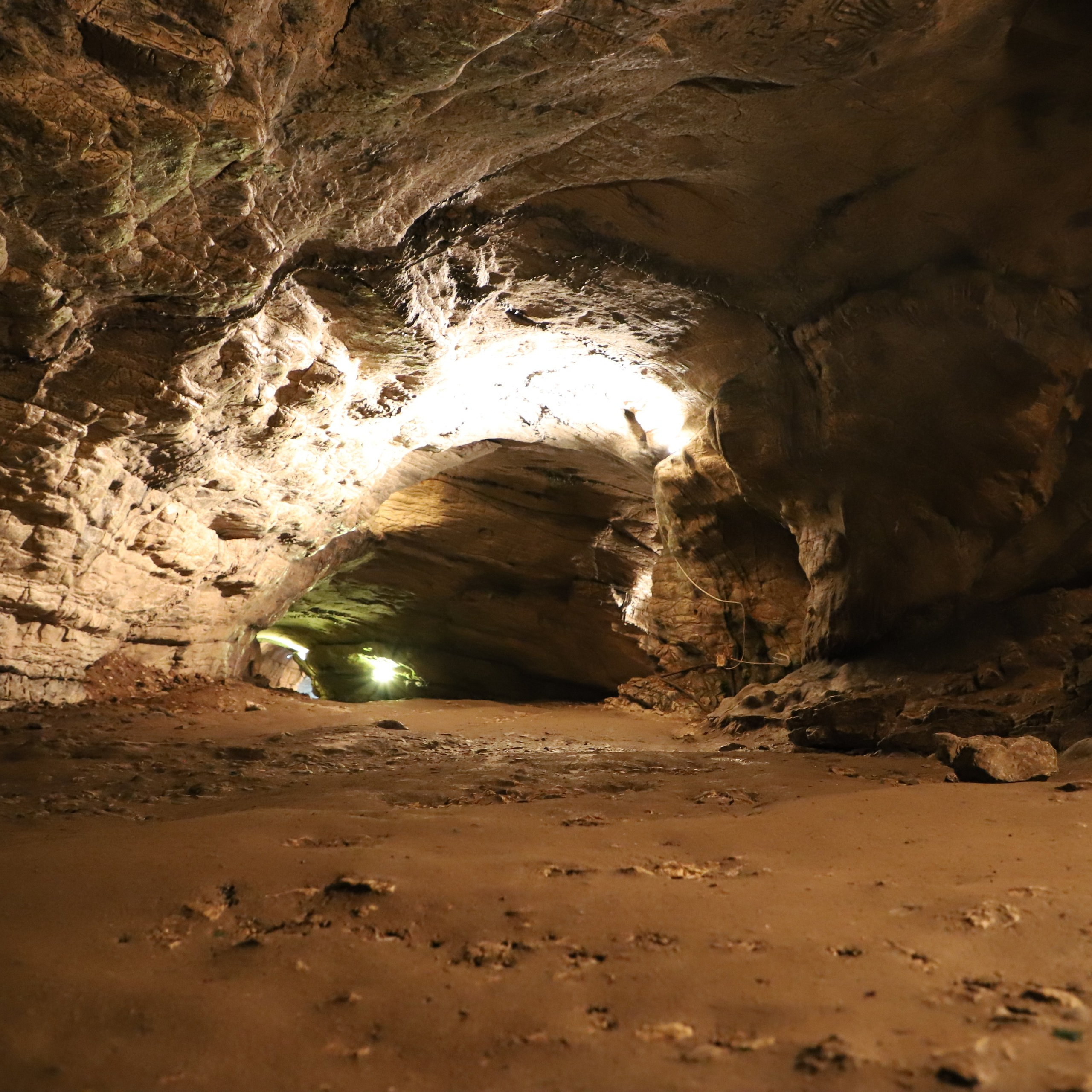 Ахштырская пещера Сочи