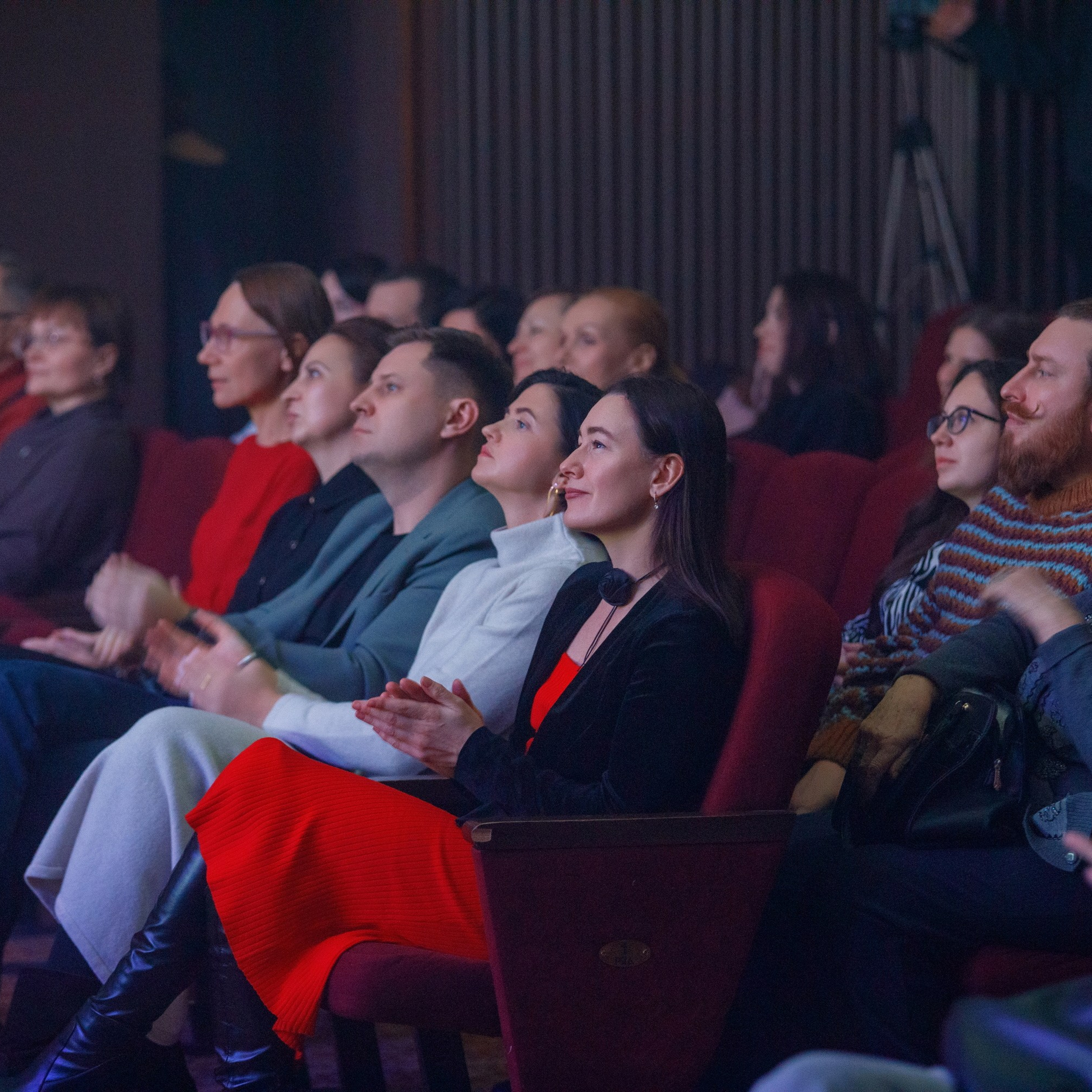 Рекламное фото, видео, инфографика, бизнес-портрет, предметная съёмка. Фотограф видеограф Иркутск фото видео студия Алексея Марамзина