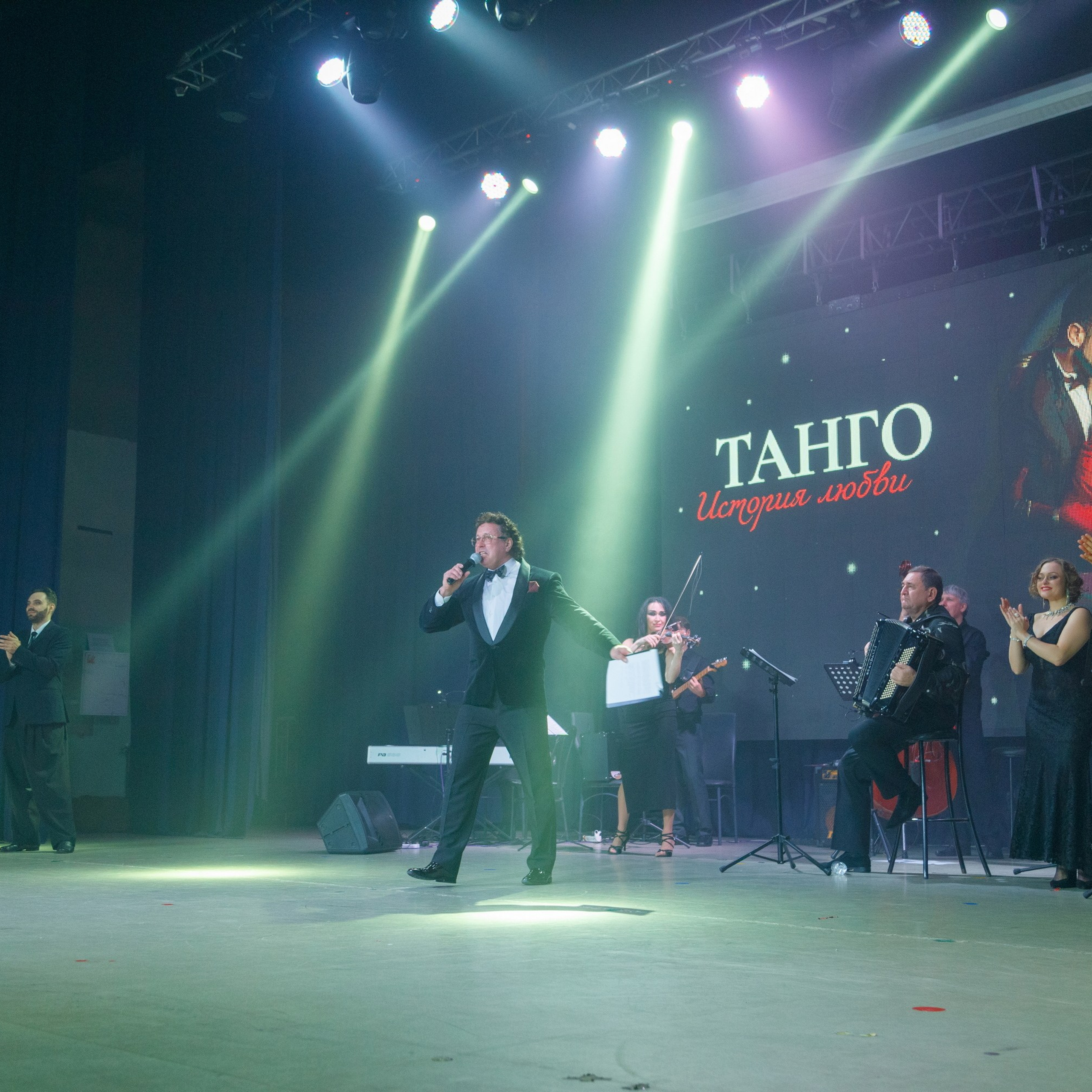 Рекламное фото, видео, инфографика, бизнес-портрет, предметная съёмка. Фотограф видеограф Иркутск фото видео студия Алексея Марамзина