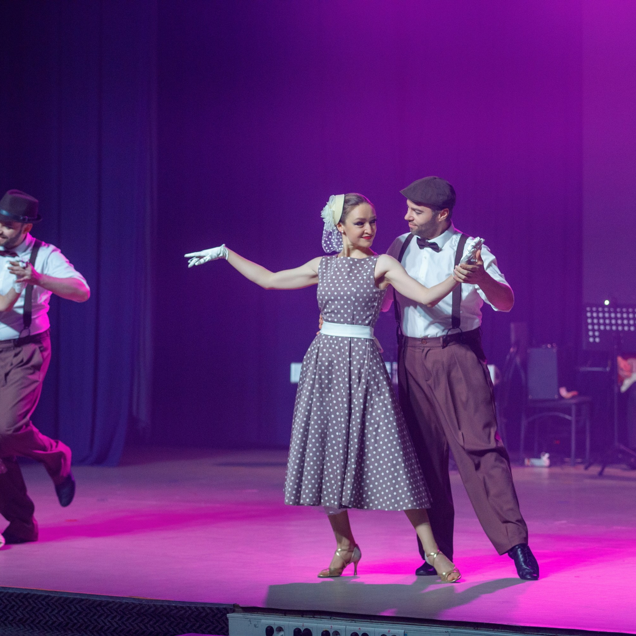 Рекламное фото, видео, инфографика, бизнес-портрет, предметная съёмка. Фотограф видеограф Иркутск фото видео студия Алексея Марамзина