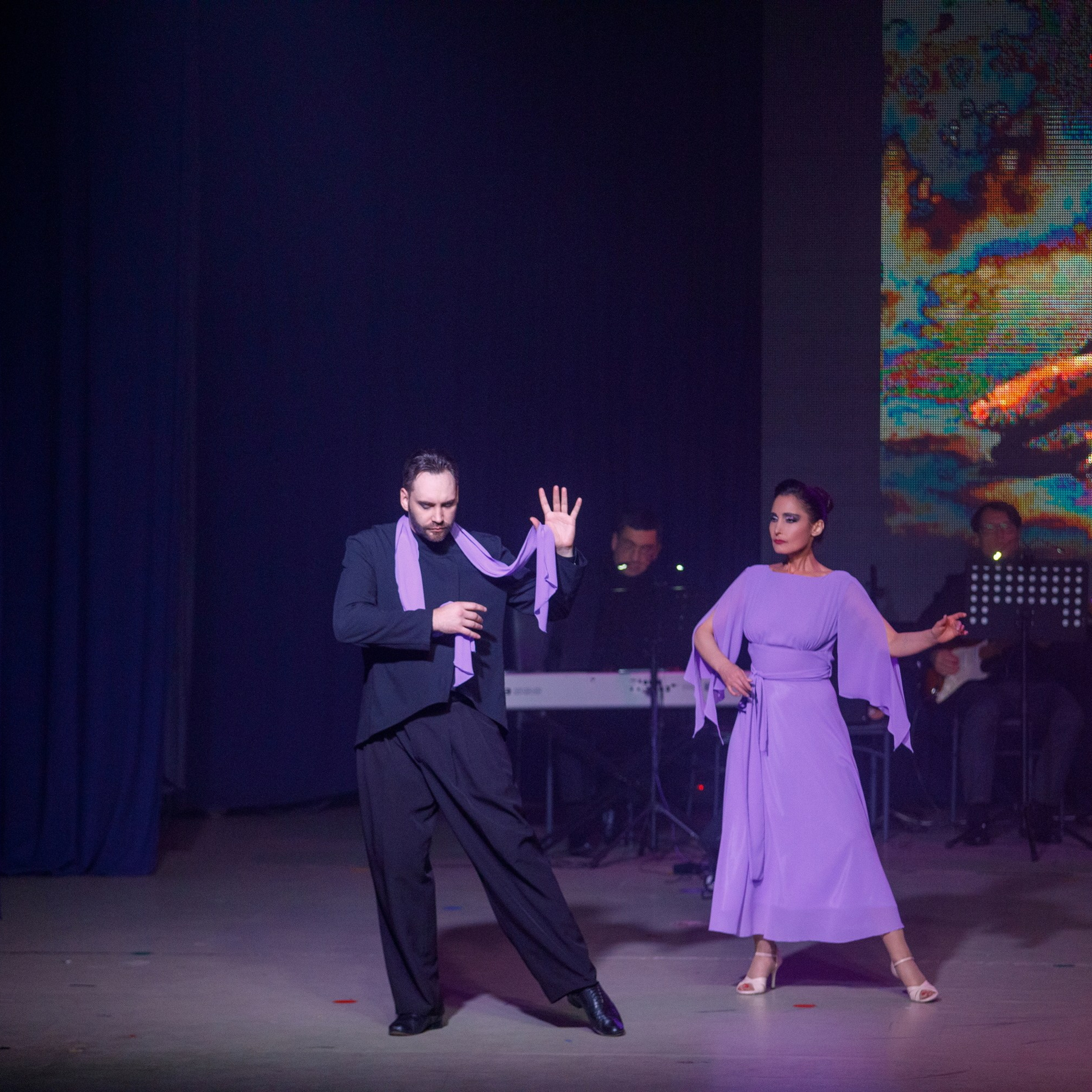 Рекламное фото, видео, инфографика, бизнес-портрет, предметная съёмка. Фотограф видеограф Иркутск фото видео студия Алексея Марамзина