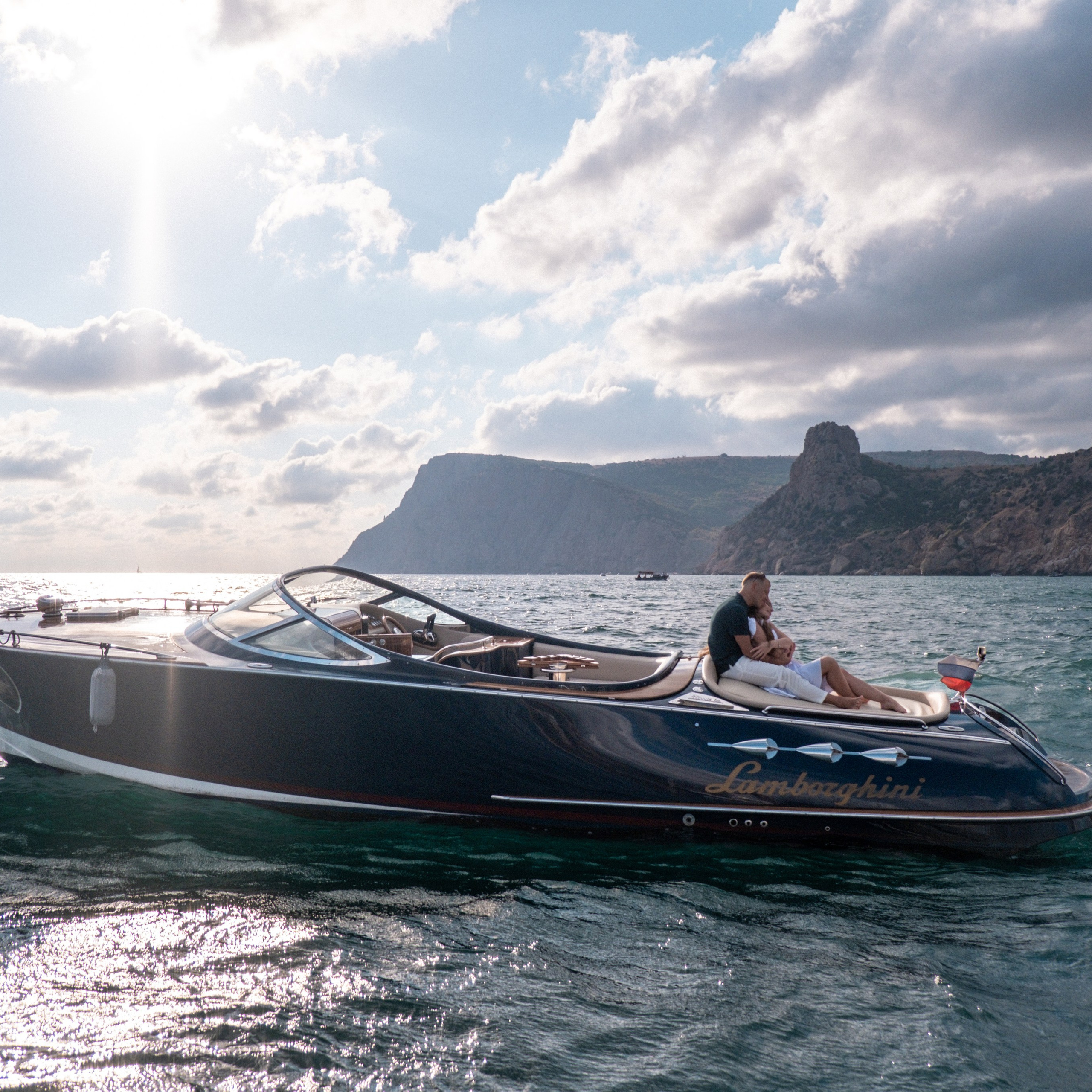 М+А — Прогулка на катере в Балаклаве