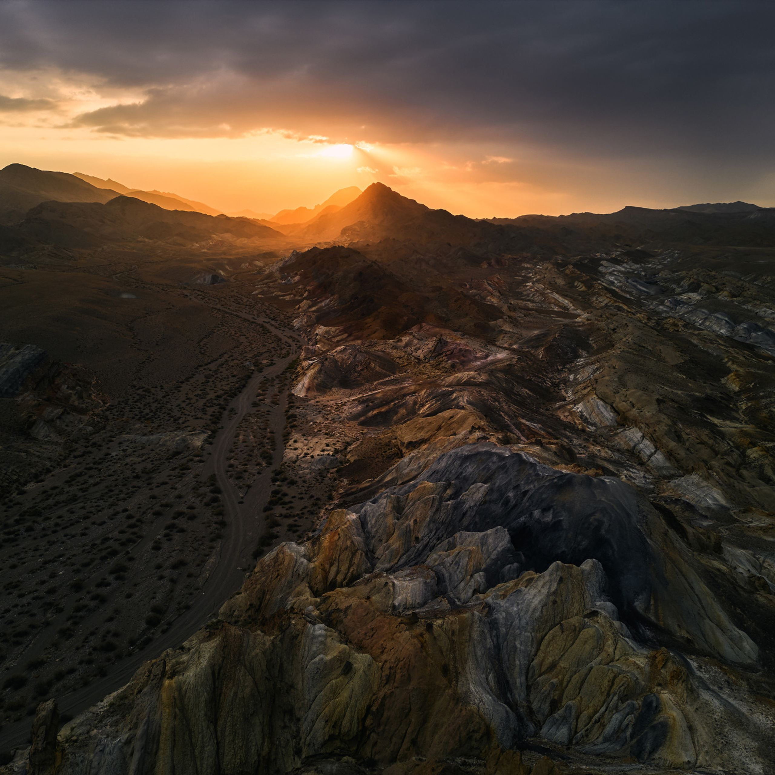 Киргизия — геопарк Мадыген. Фотограф Константин Шамин