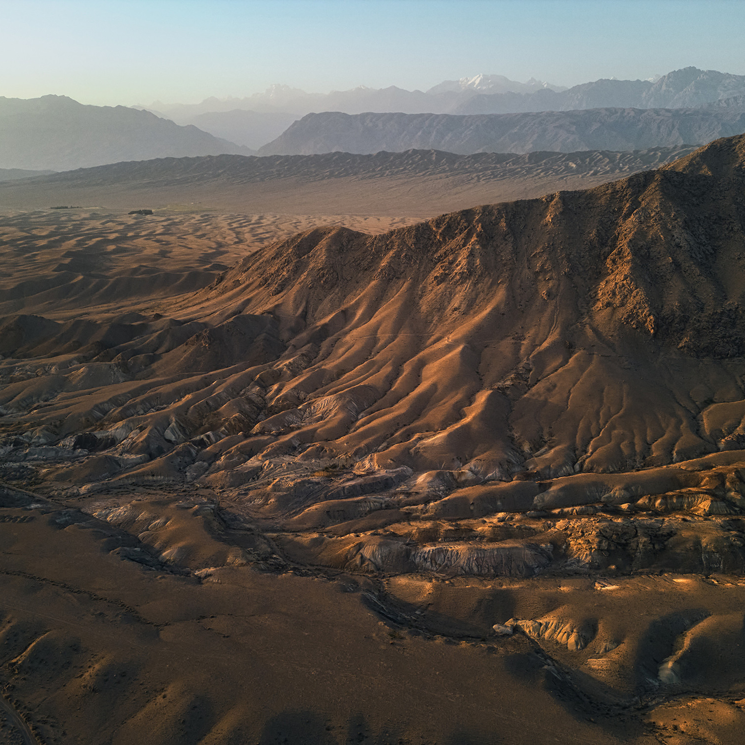 Киргизия — геопарк Мадыген. Фотограф Константин Шамин