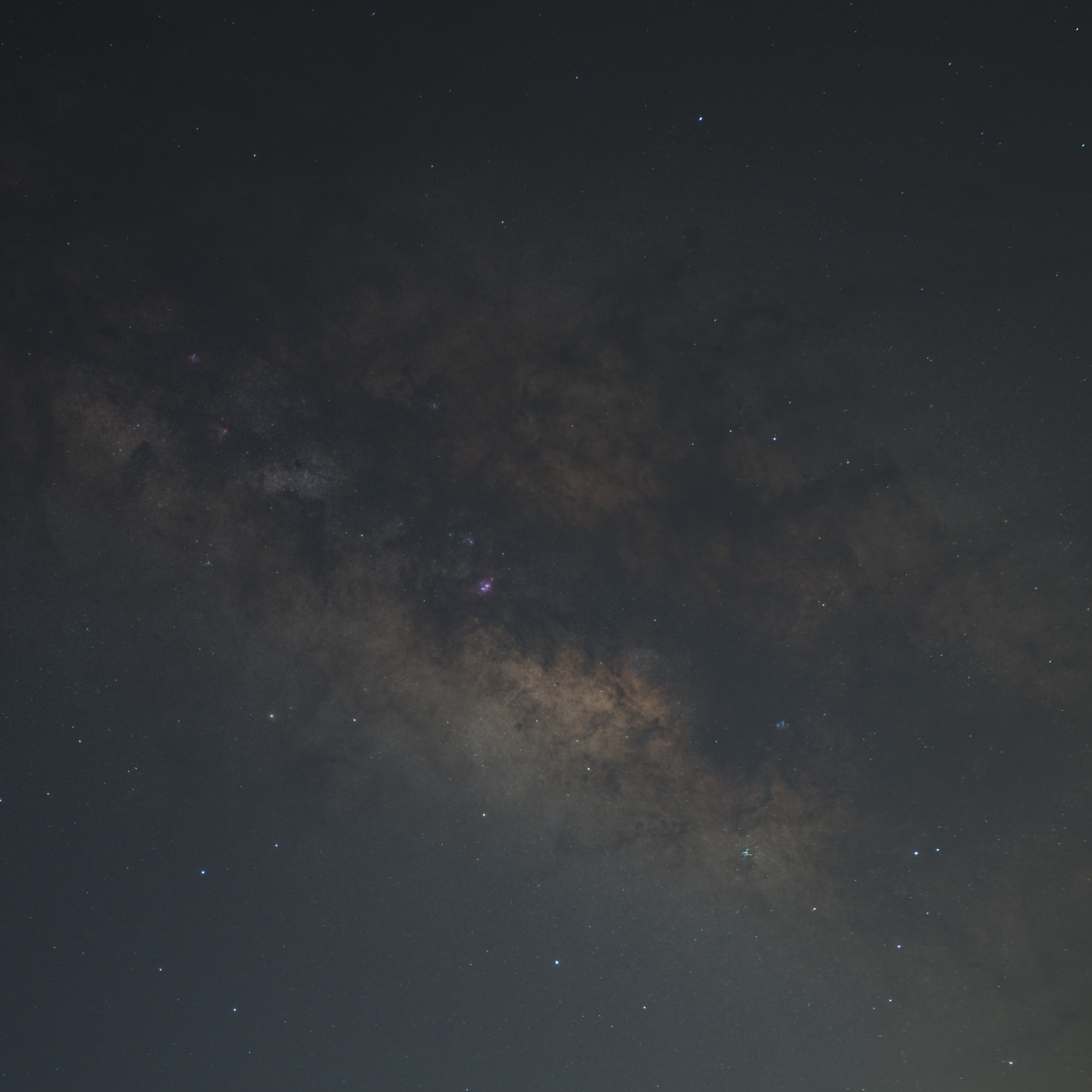 Удаляем звезды на астро-пейзаже правильно. Фотограф Константин Шамин