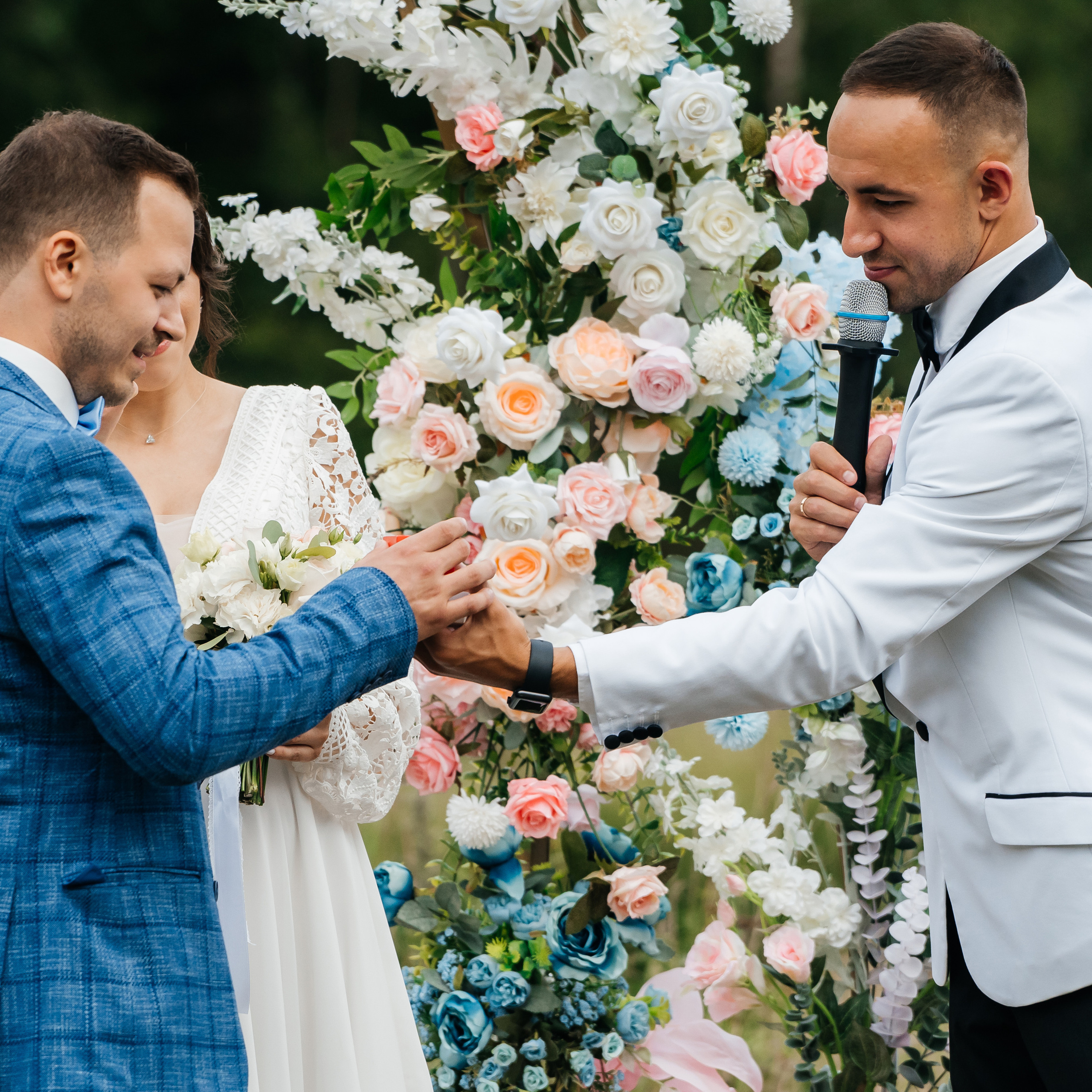 Услуги. Свадебный ведущий Виталий Бабаев