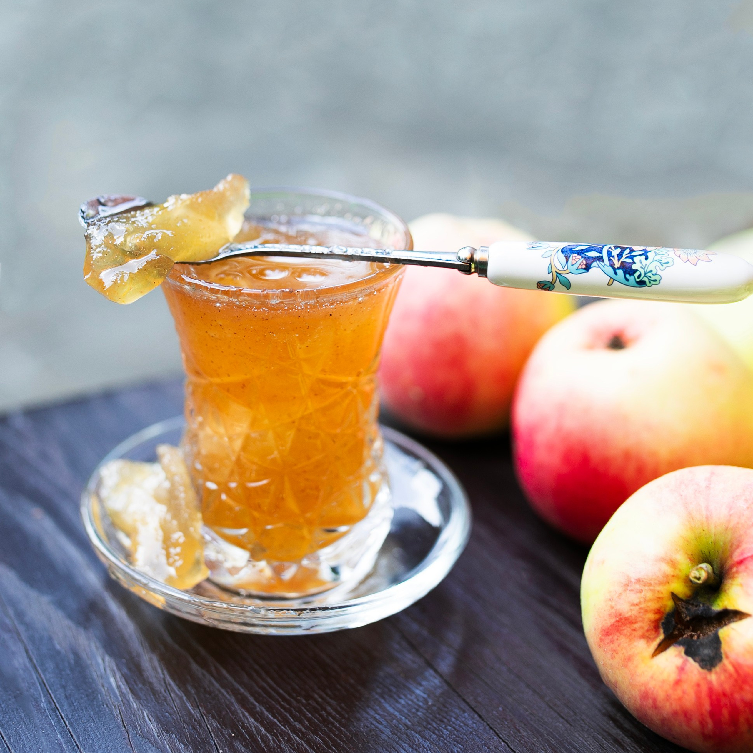 Предметы и цвет. Фотограф-портретист в Москве