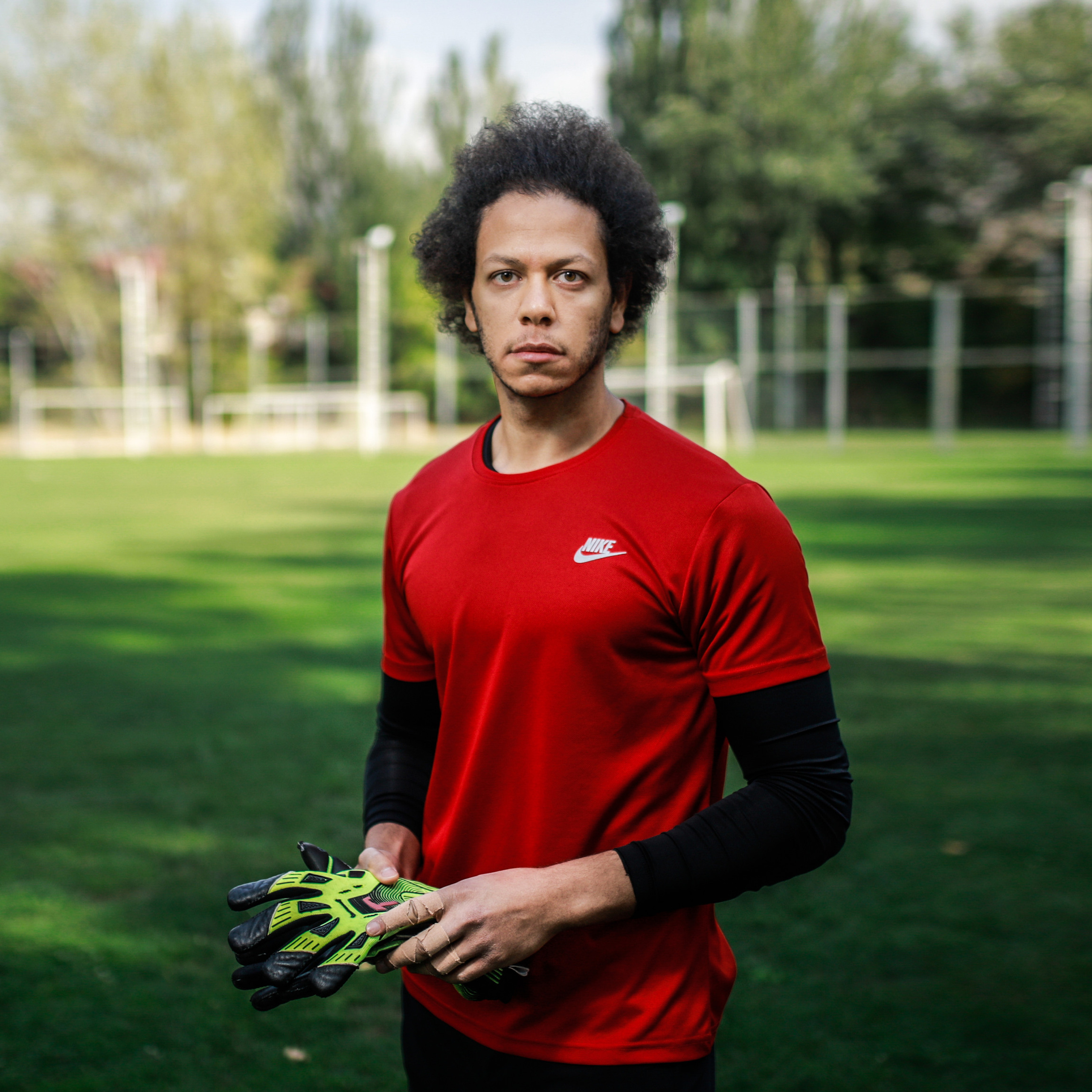 Бизнес портрет Алматы Фотосессия в студии