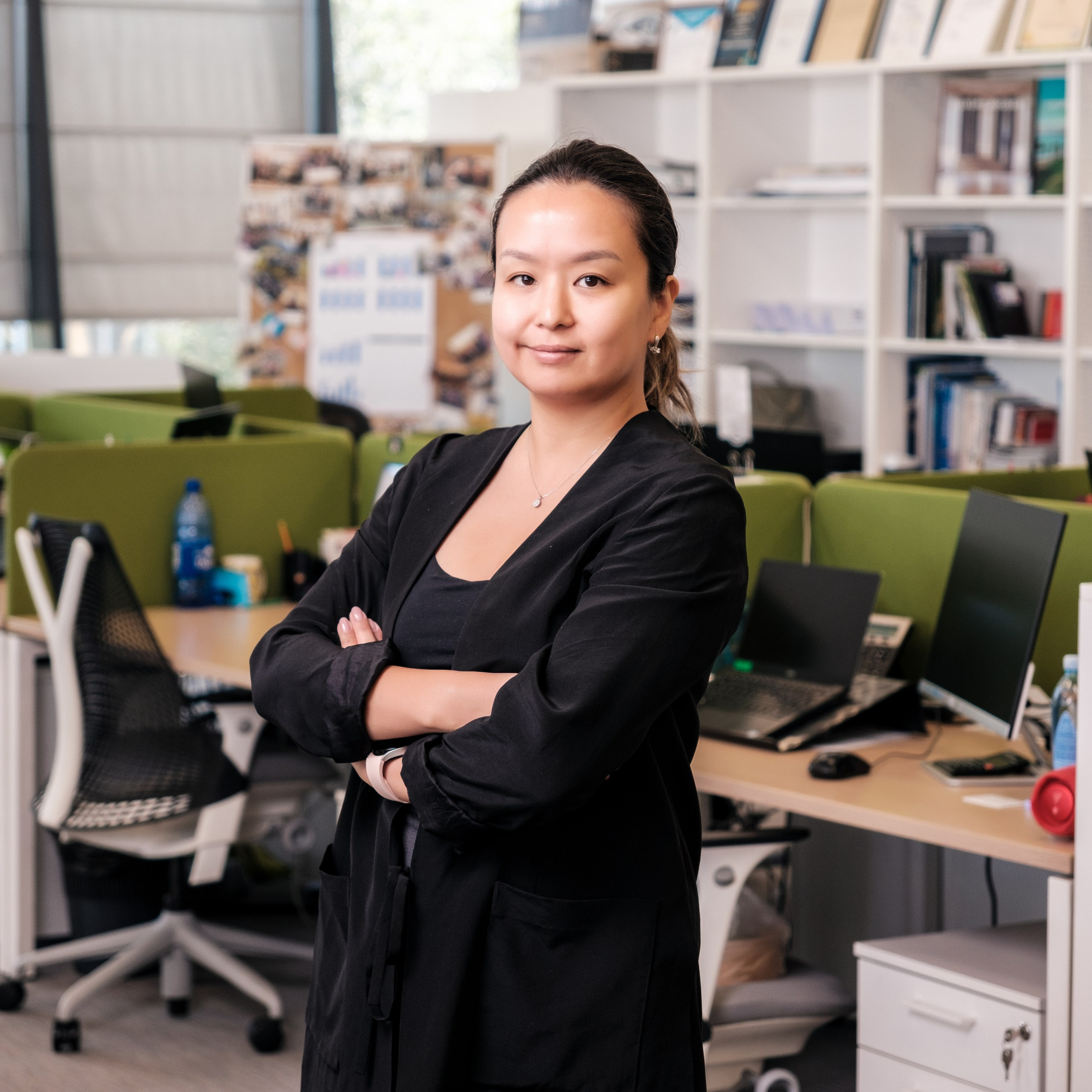 Бизнес портрет Алматы Фотосессия в студии