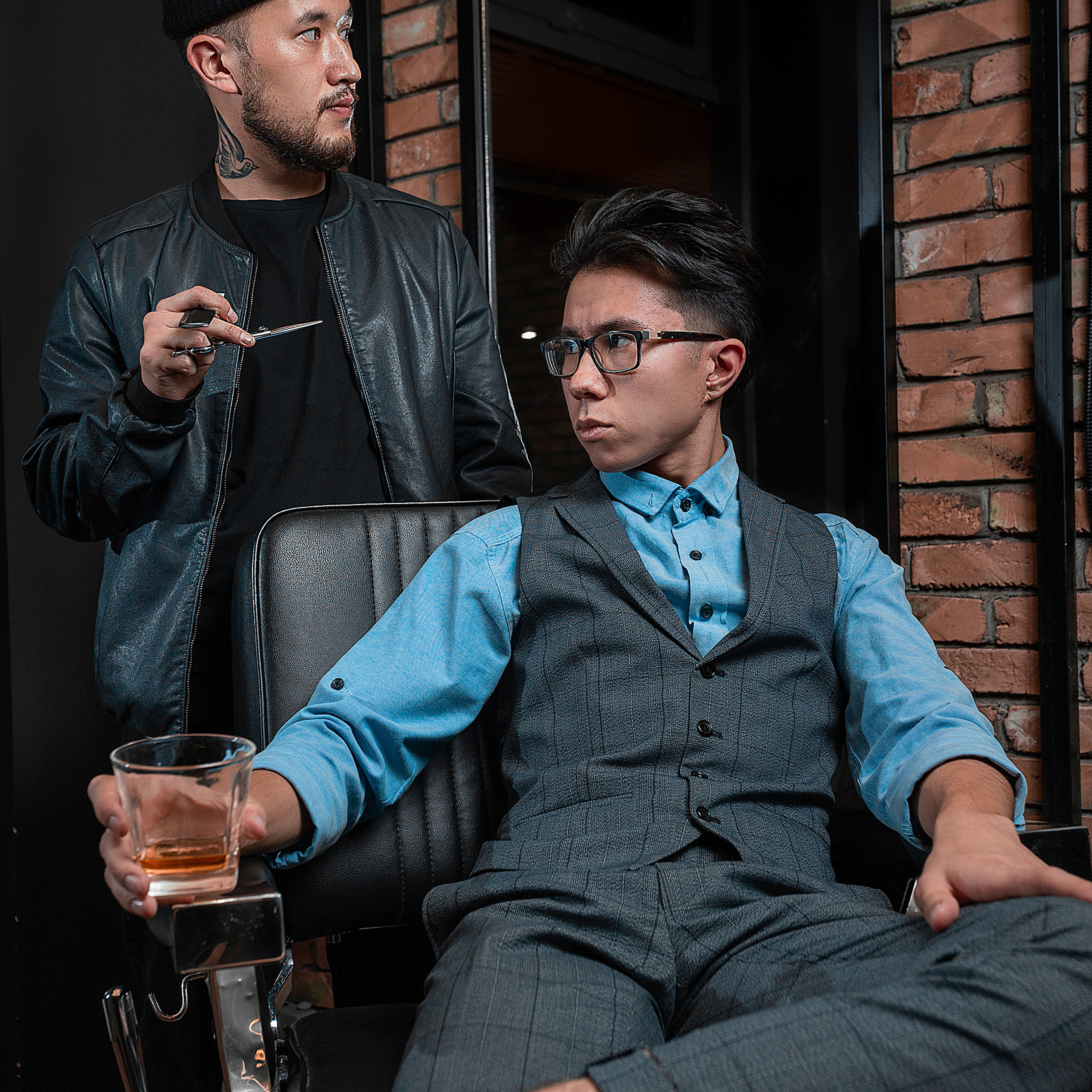 Бизнес портрет Алматы Фотосессия в студии