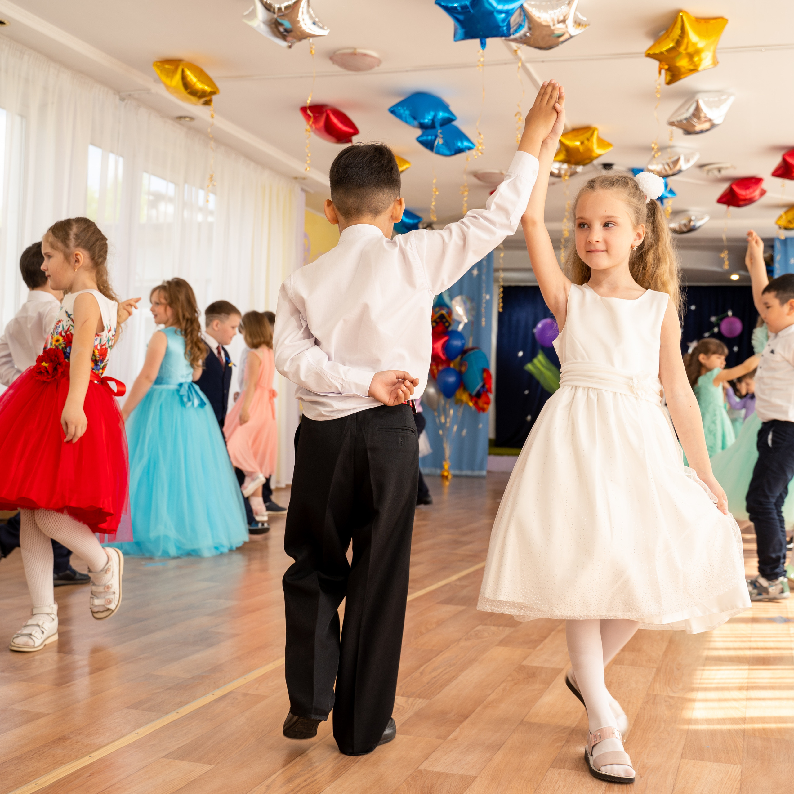 Цены. Выпускные альбомы для детского сада и школы в Красноярске Мария Русяев