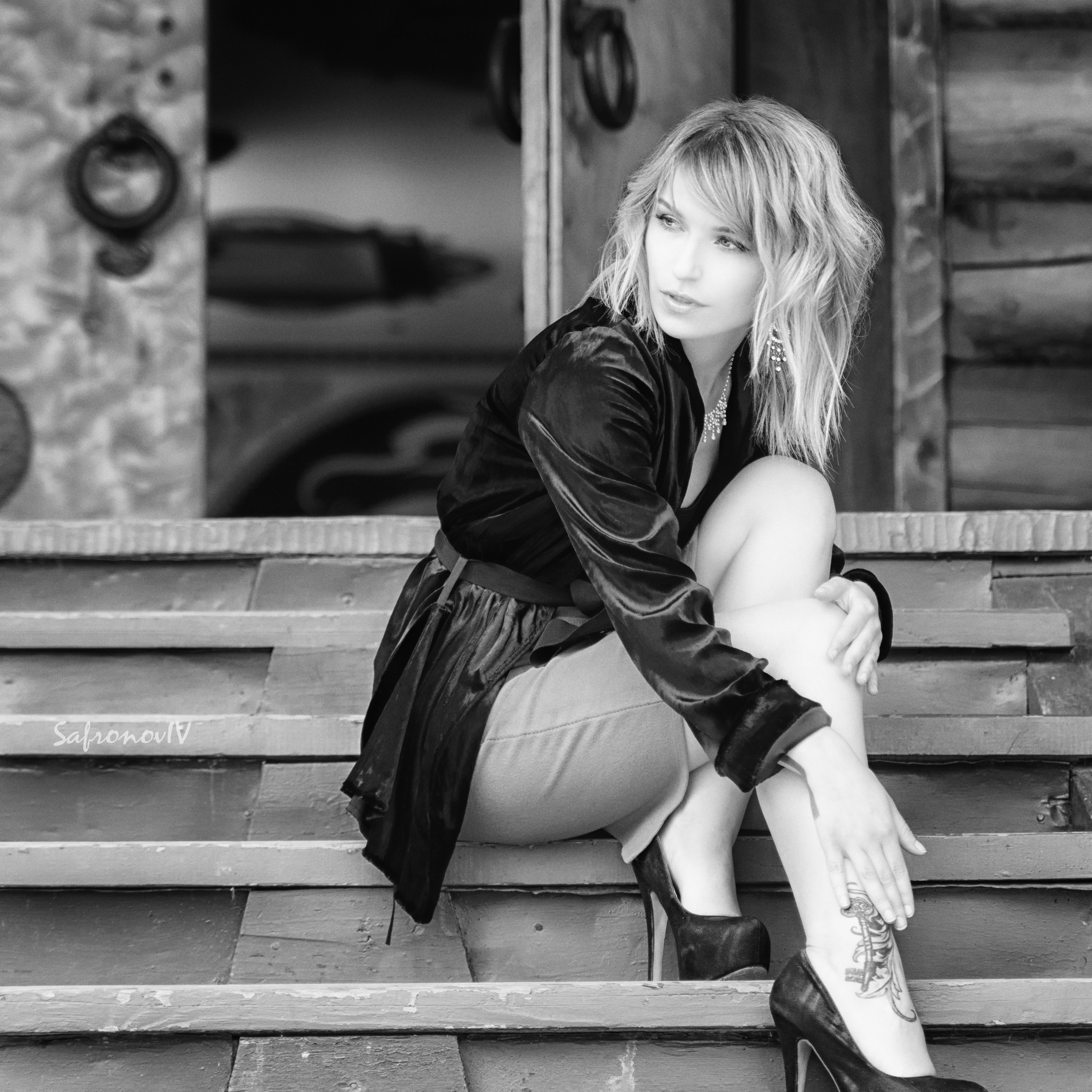 ФОТОСЪЕМКА НА УЛИЦЕ. Safronov Ivan — a portrait photographer in Moscow