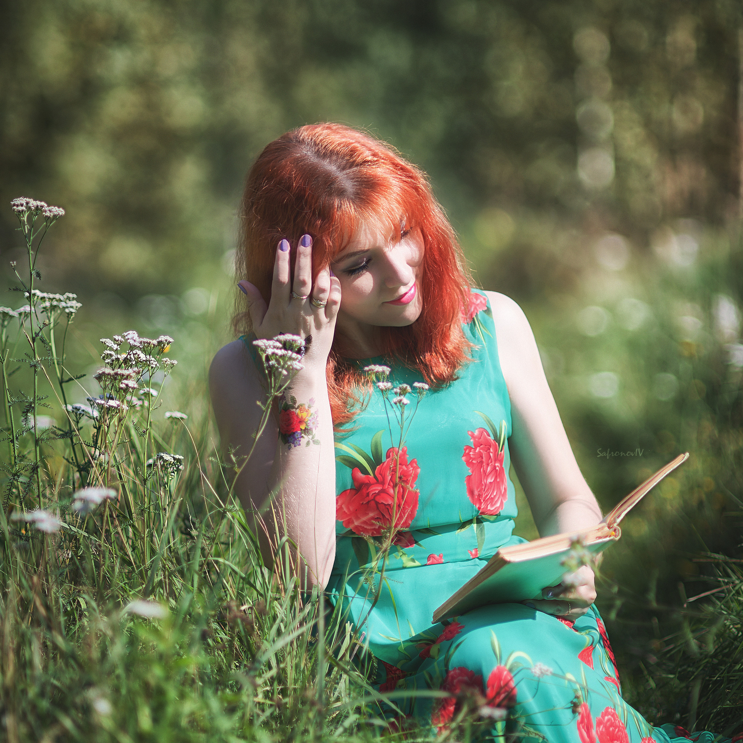 Фотосессия на природе с реквизитом