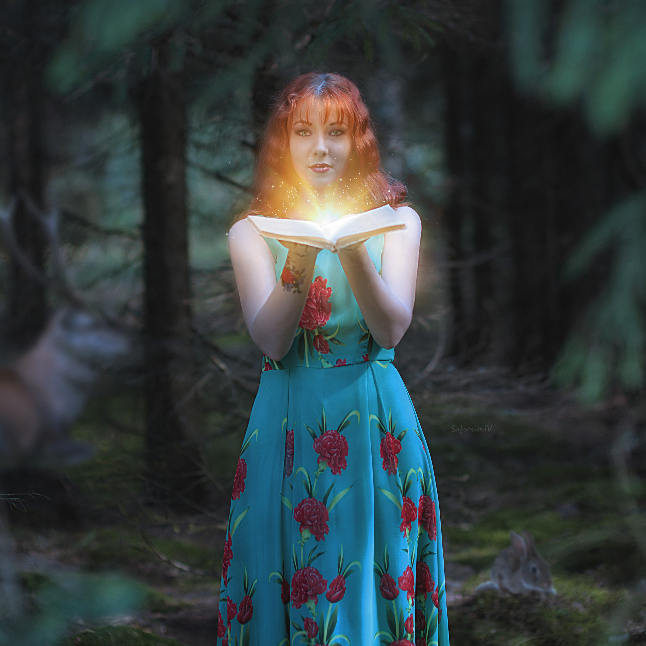 Девушка с оленем и зайцем в темном лесу