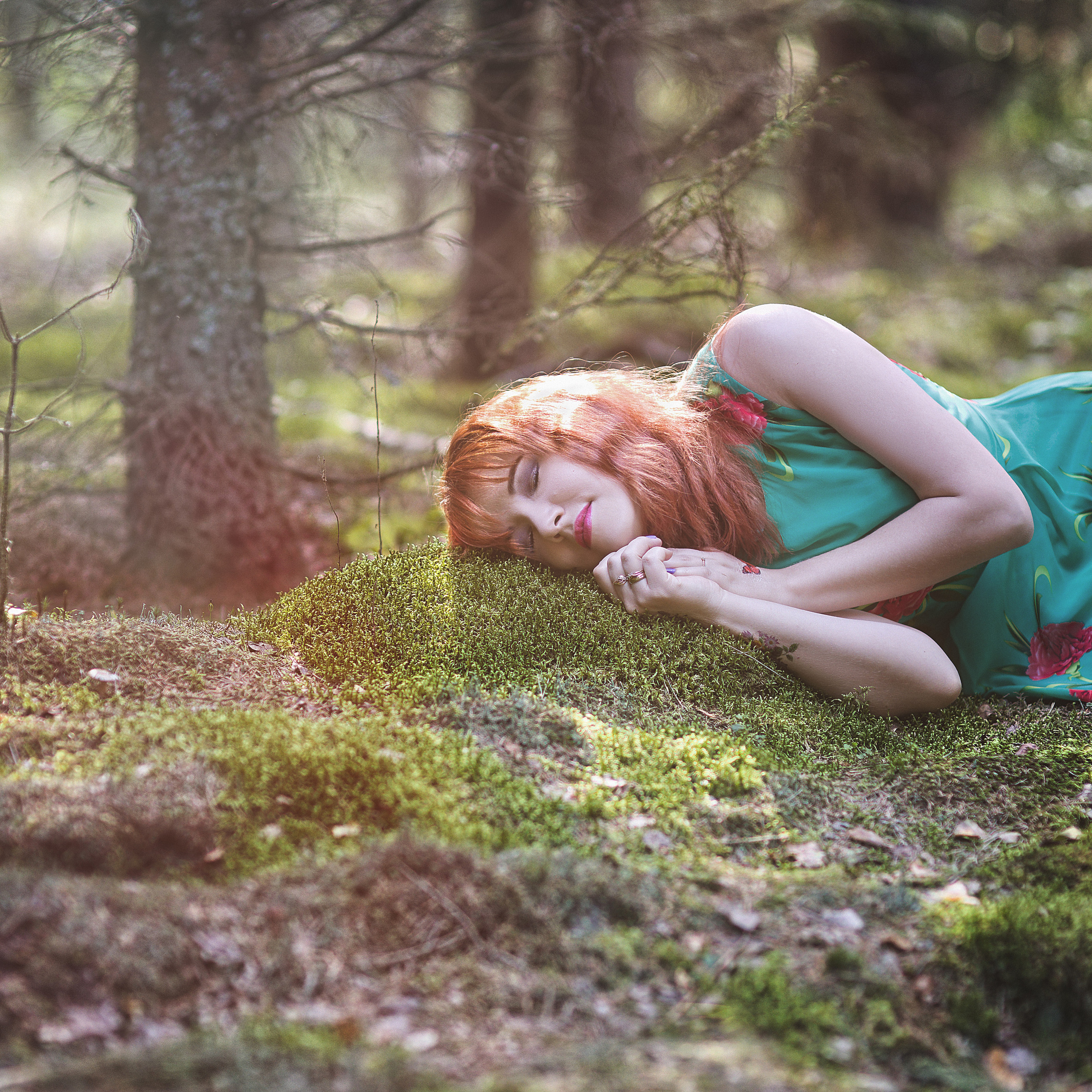 Летняя фотосъемка на поляне