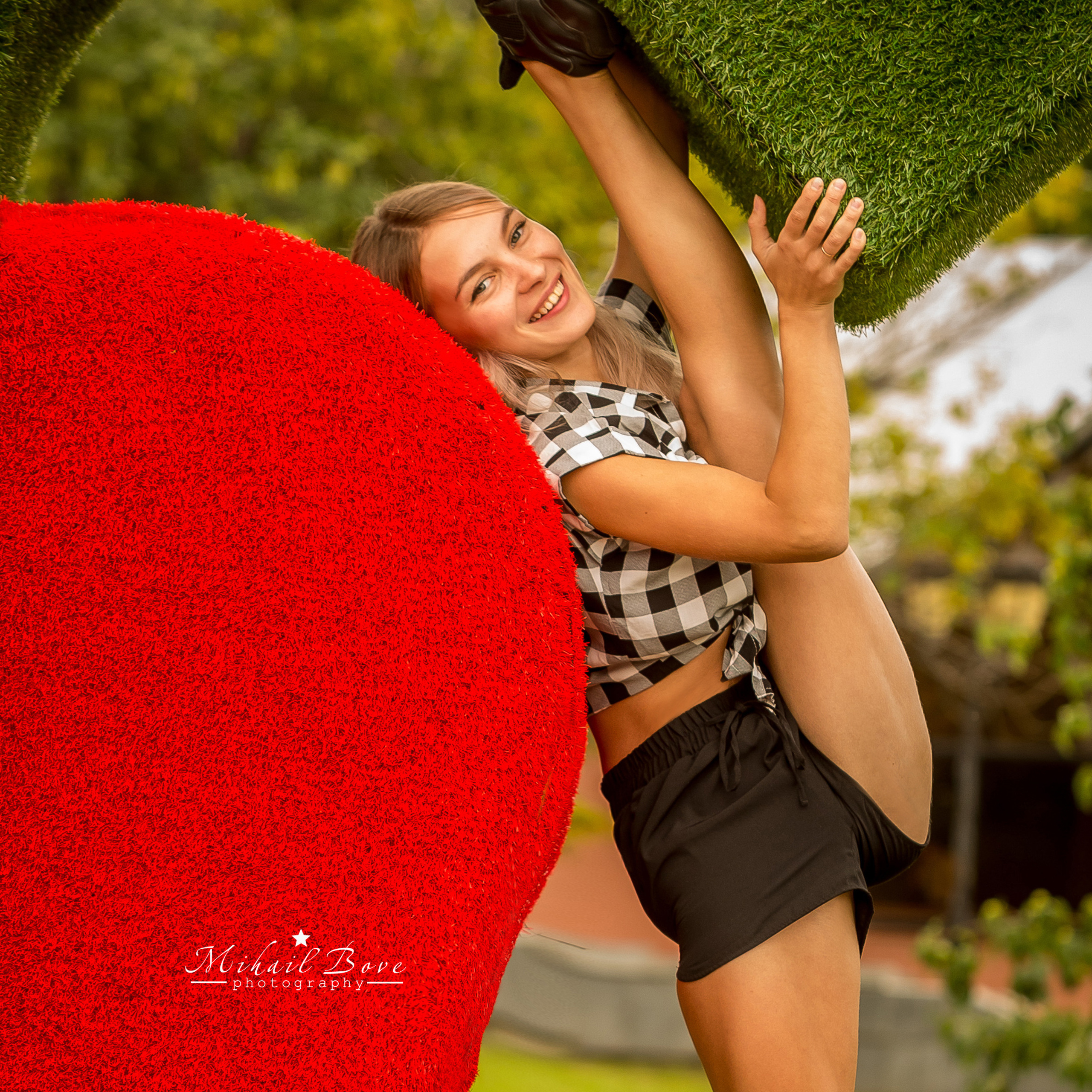 Открытки. Фотограф для маркетплейсов Михаил Бове