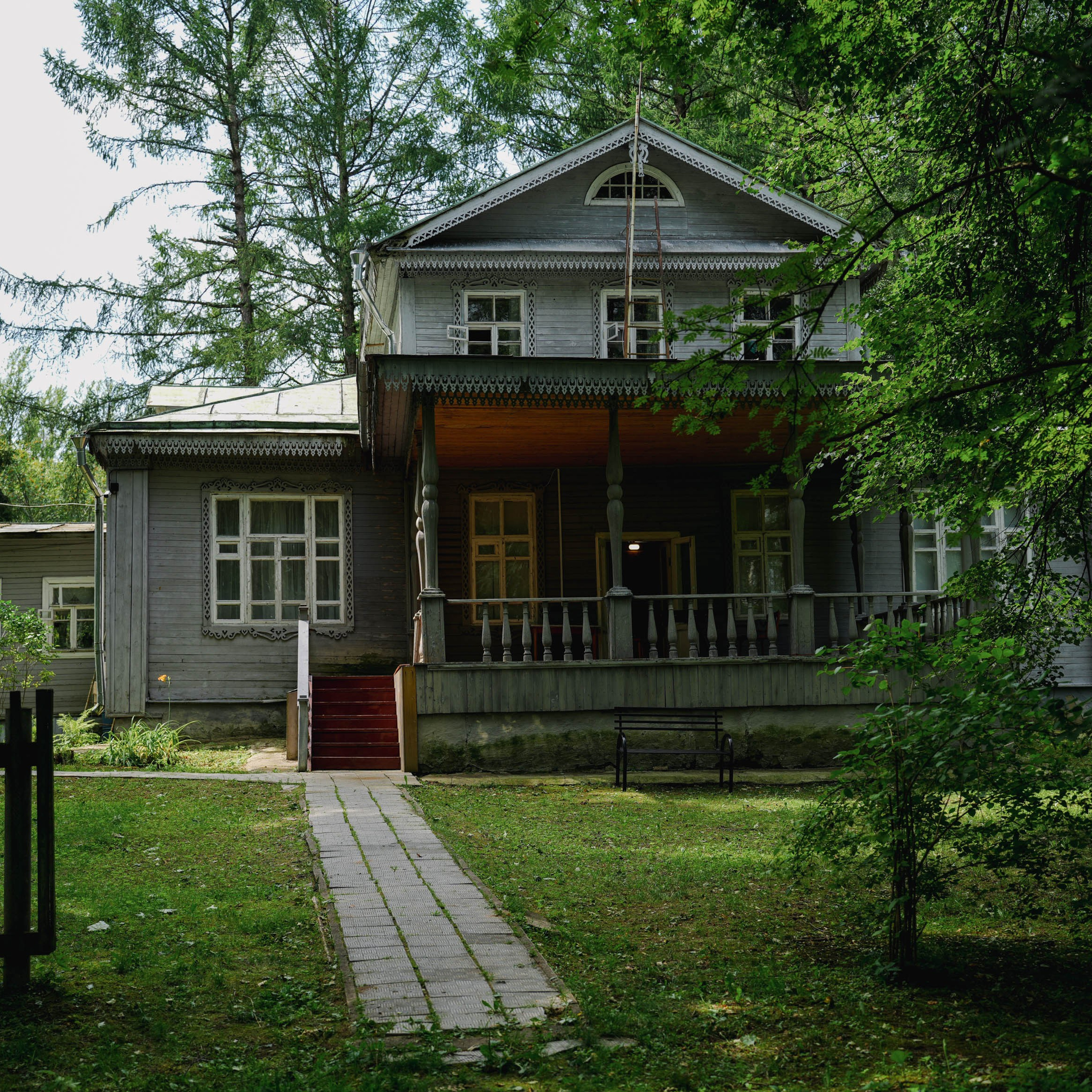 КРОКЕТ, ПОДПОЛЬНАЯ ТИПОГРАФИЯ И ПЕРВАЯ ДЕРЕВЕНСКАЯ ЭЛЕКТРОСТАНЦИЯ. ИСТОРИЯ УСАДЬБЫ ГАНШИНА. Спортивный и репортажный фотограф в Иваново Сергей Силкин