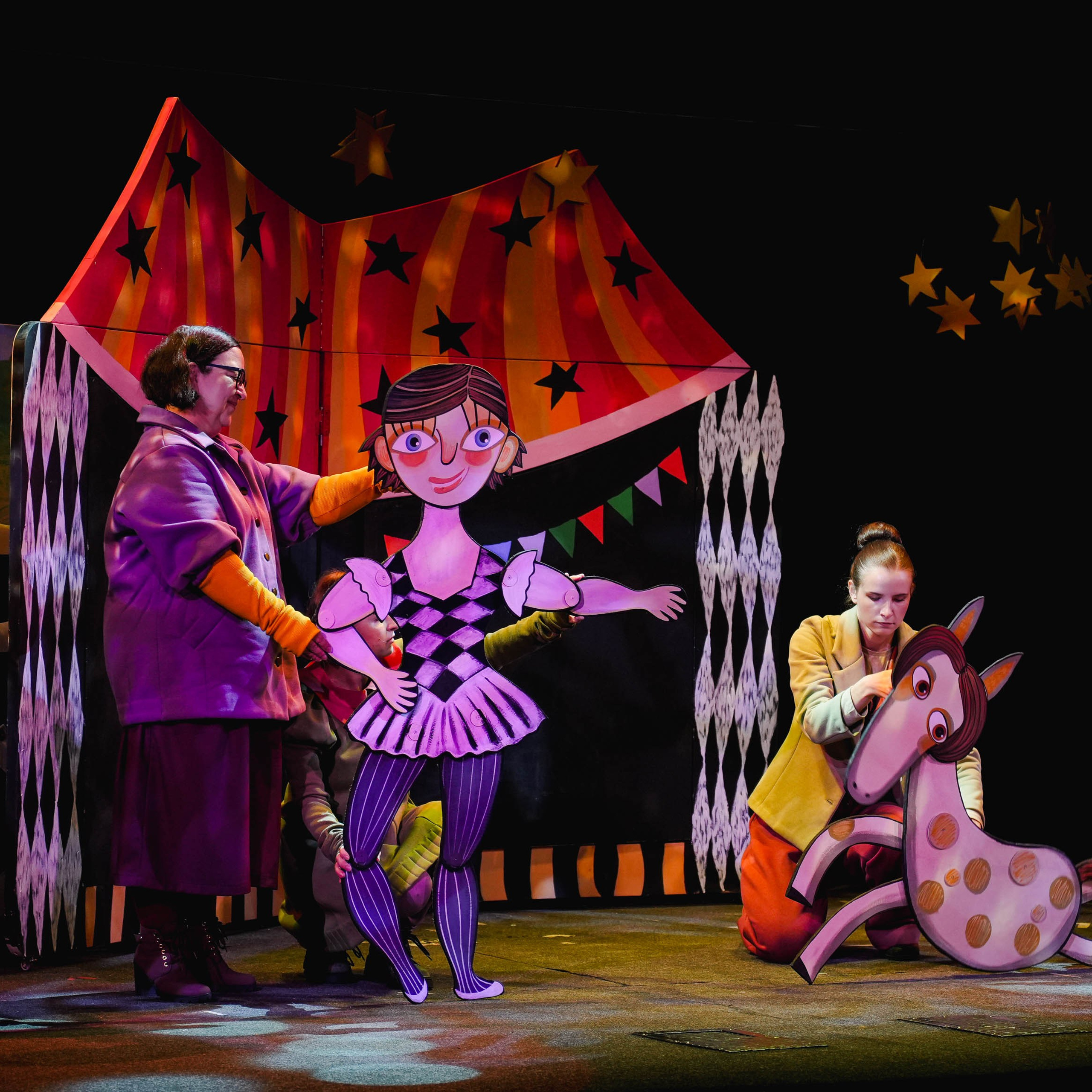 Репетиция спектакля «Дневник фокса Микки». Спортивный и репортажный фотограф в Иваново Сергей Силкин