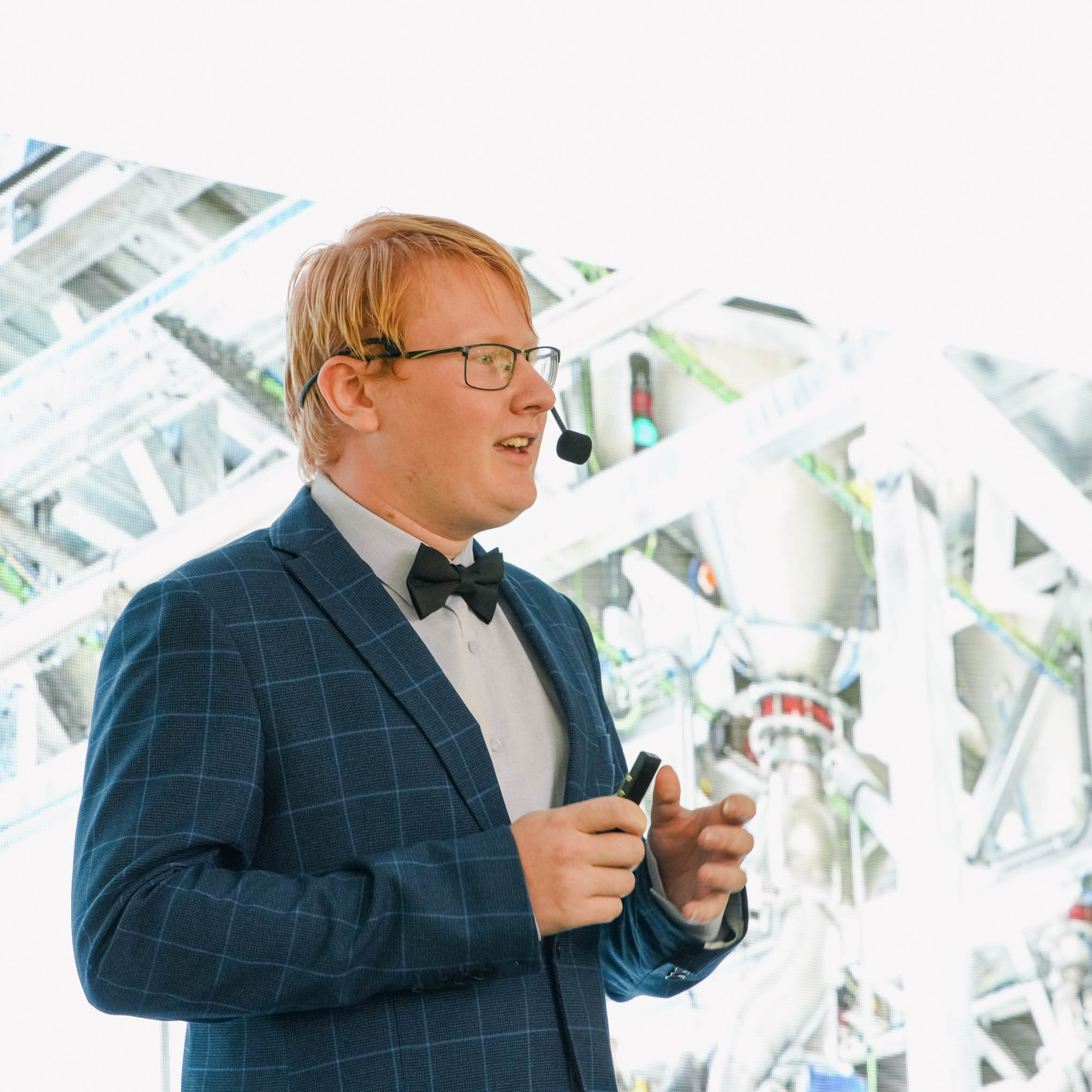 Слон на Уводь-фесте. Спортивный и репортажный фотограф в Иваново Сергей Силкин