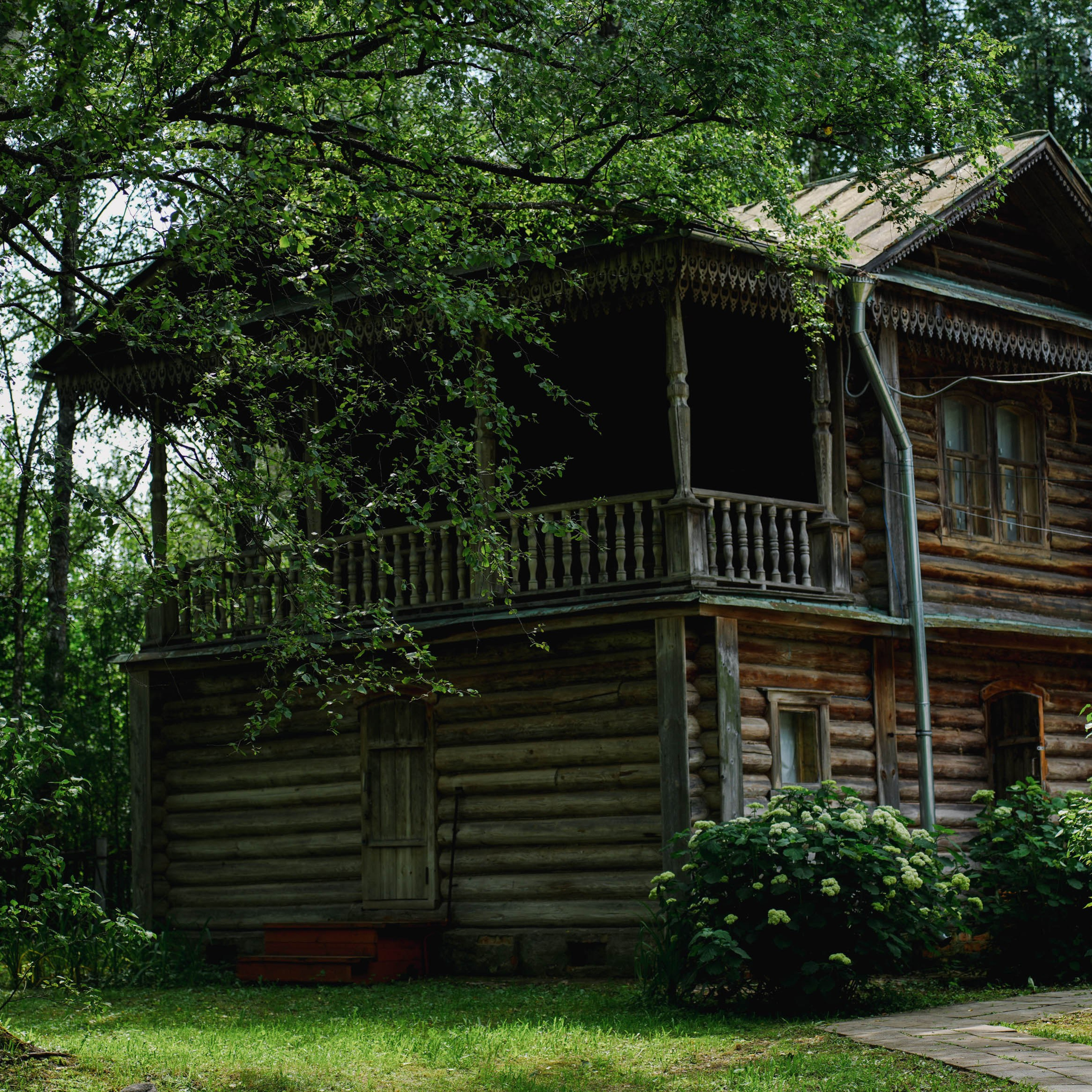 КРОКЕТ, ПОДПОЛЬНАЯ ТИПОГРАФИЯ И ПЕРВАЯ ДЕРЕВЕНСКАЯ ЭЛЕКТРОСТАНЦИЯ. ИСТОРИЯ УСАДЬБЫ ГАНШИНА. Спортивный и репортажный фотограф в Иваново Сергей Силкин