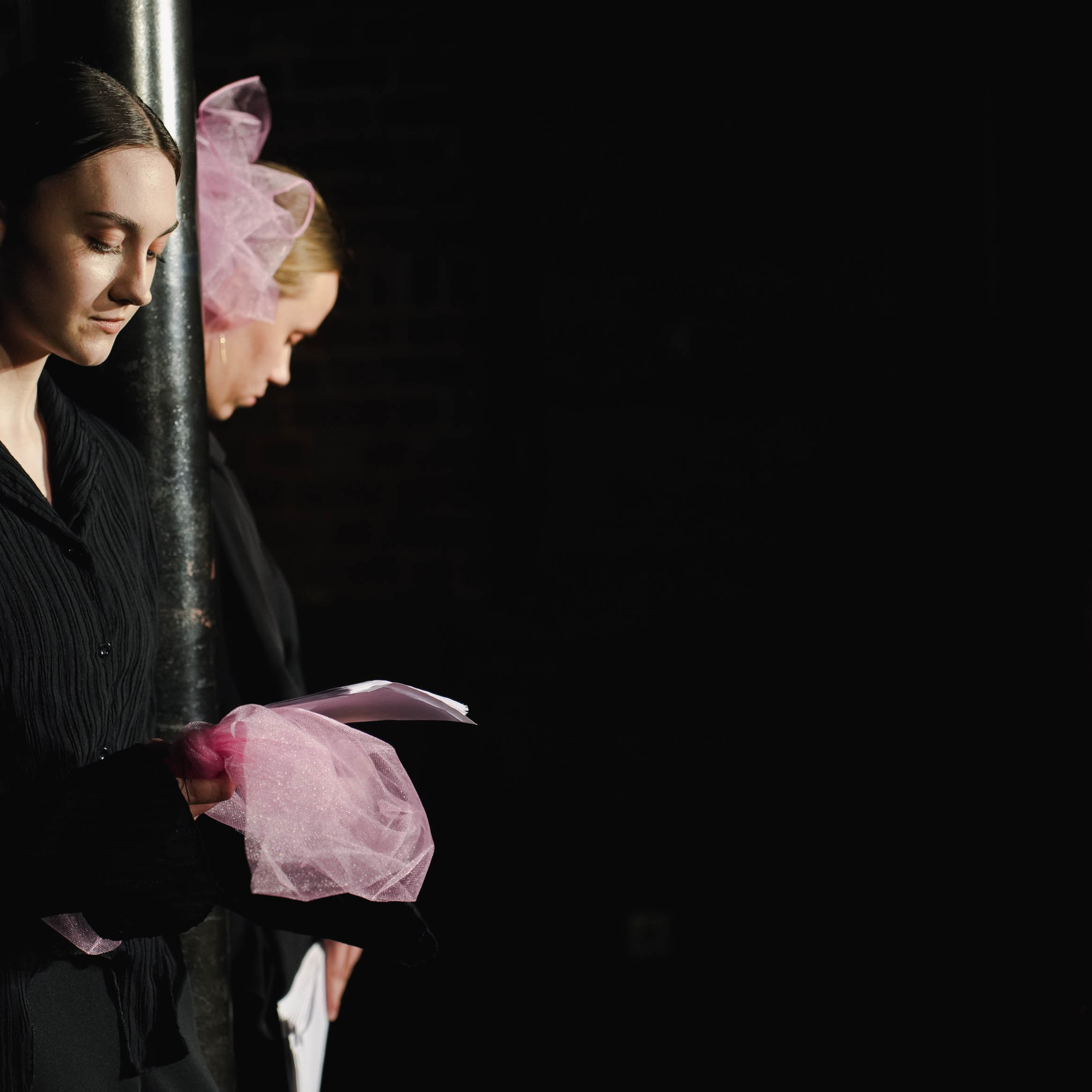 Читка пьесы Марии Огневой «ЗА БЕЛЫМ КРОЛИКОМ». Спортивный и репортажный фотограф в Иваново Сергей Силкин