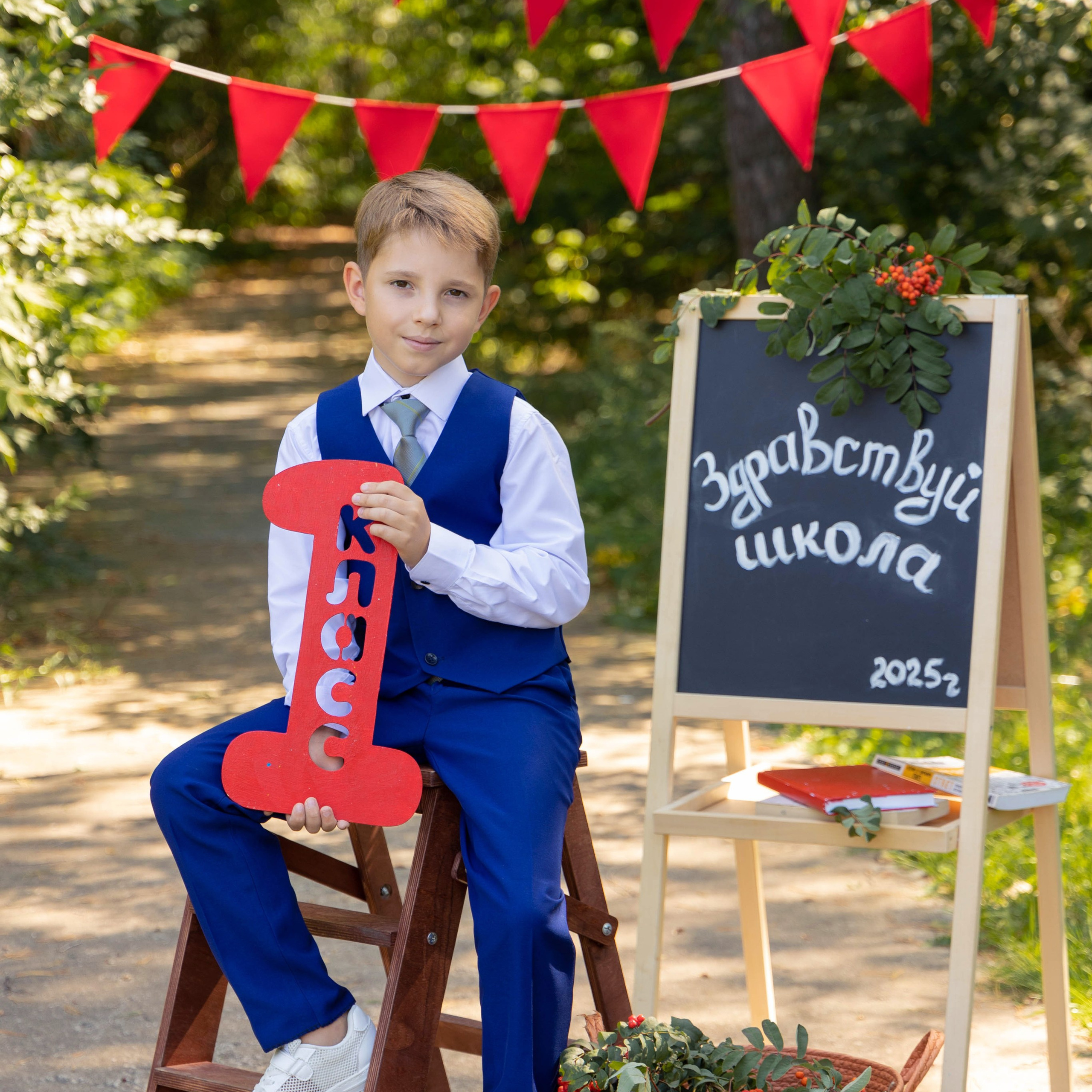 Фото проект ЗДРАСТВУЙ ШКОЛА. Выпускные альбомы в Липецк