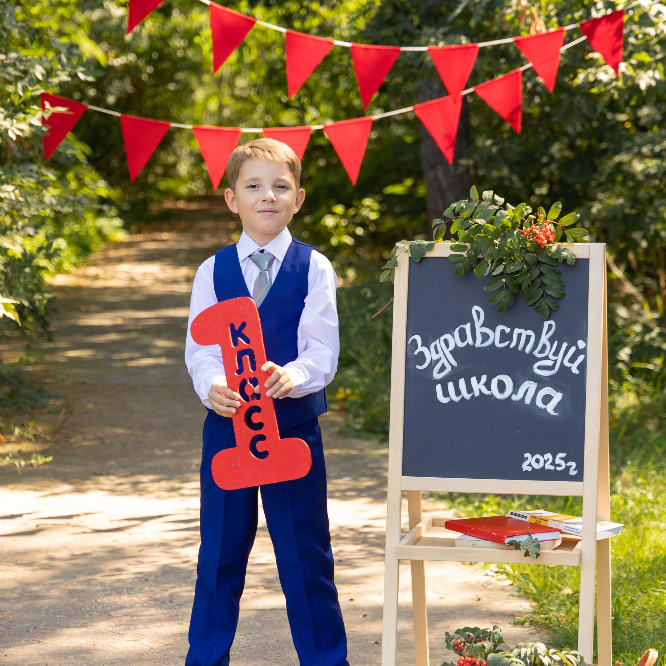 Фото проект ЗДРАСТВУЙ ШКОЛА. Выпускные альбомы в Липецк