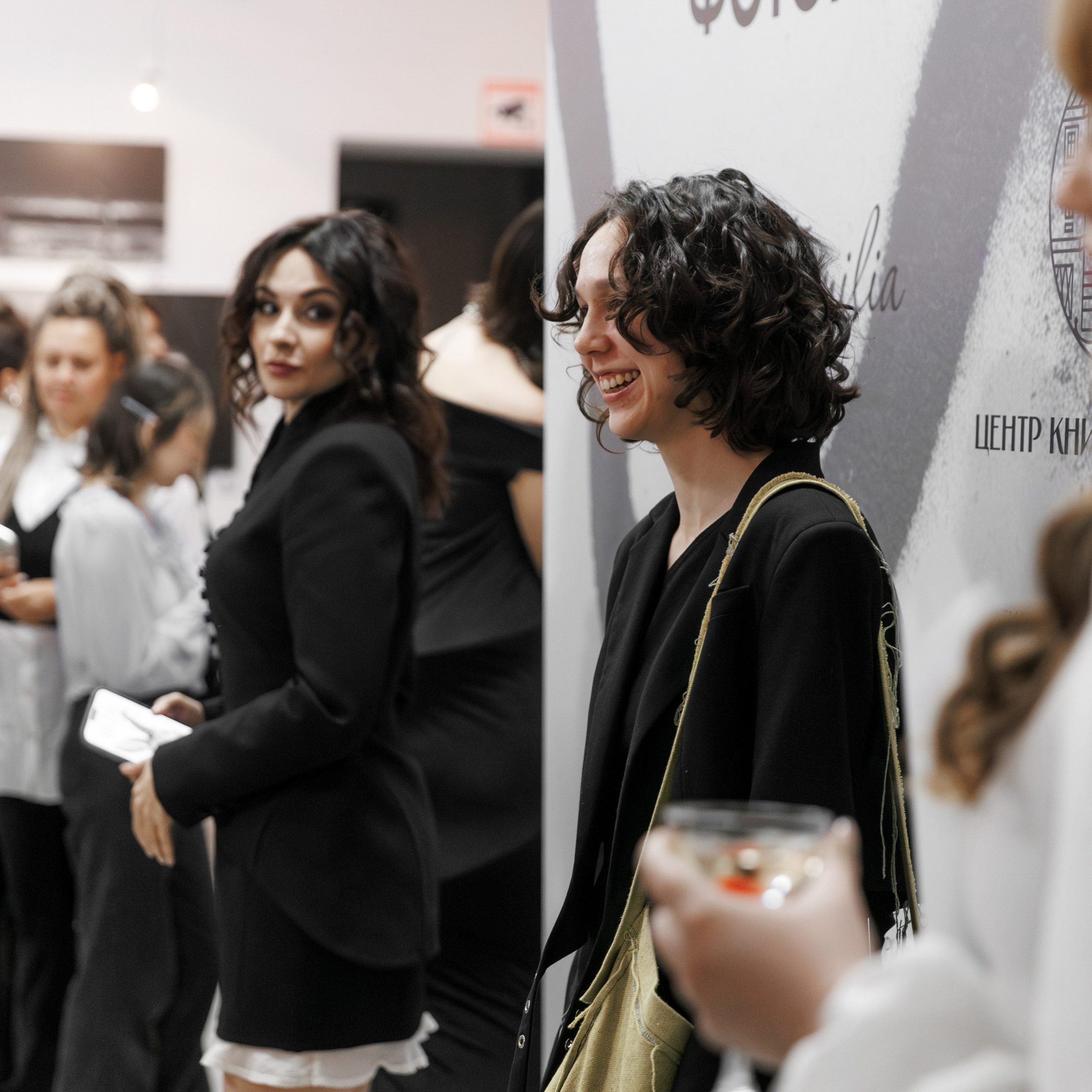 IV биеннале черно-белой фотографии MFamilia в Галерее Центра книги и графики. Организация фотовыставок в Петербурге и Москве, MFamilia (МФамилия)