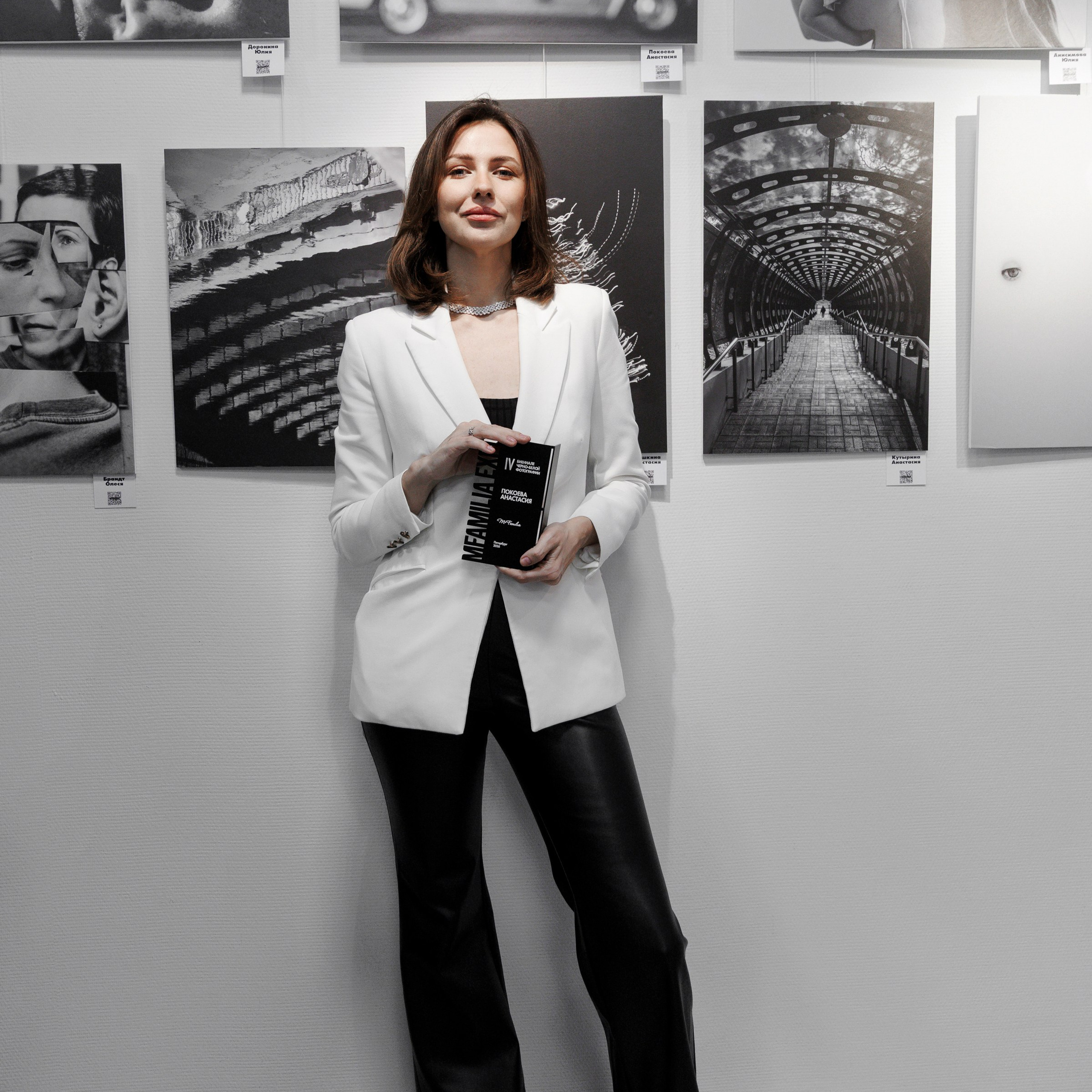 IV биеннале черно-белой фотографии MFamilia в Галерее Центра книги и графики. Организация фотовыставок в Петербурге и Москве, MFamilia (МФамилия)