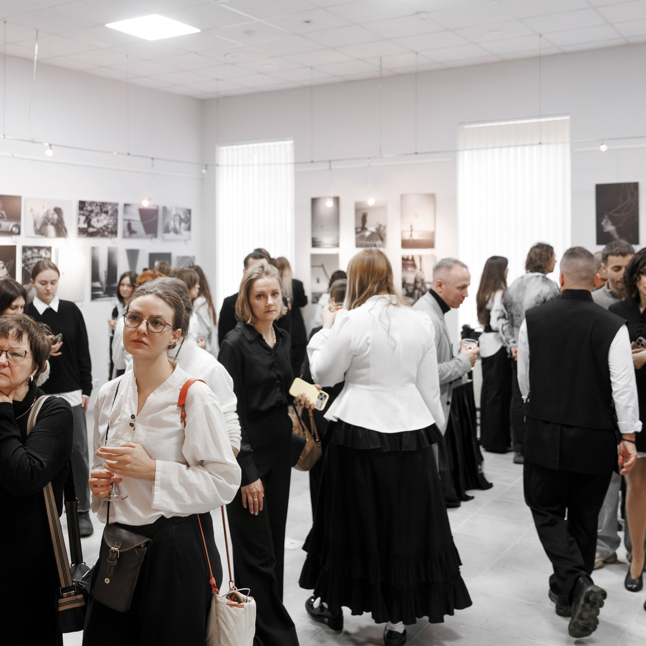 IV биеннале черно-белой фотографии MFamilia в Галерее Центра книги и графики. Организация фотовыставок в Петербурге и Москве, MFamilia (МФамилия)