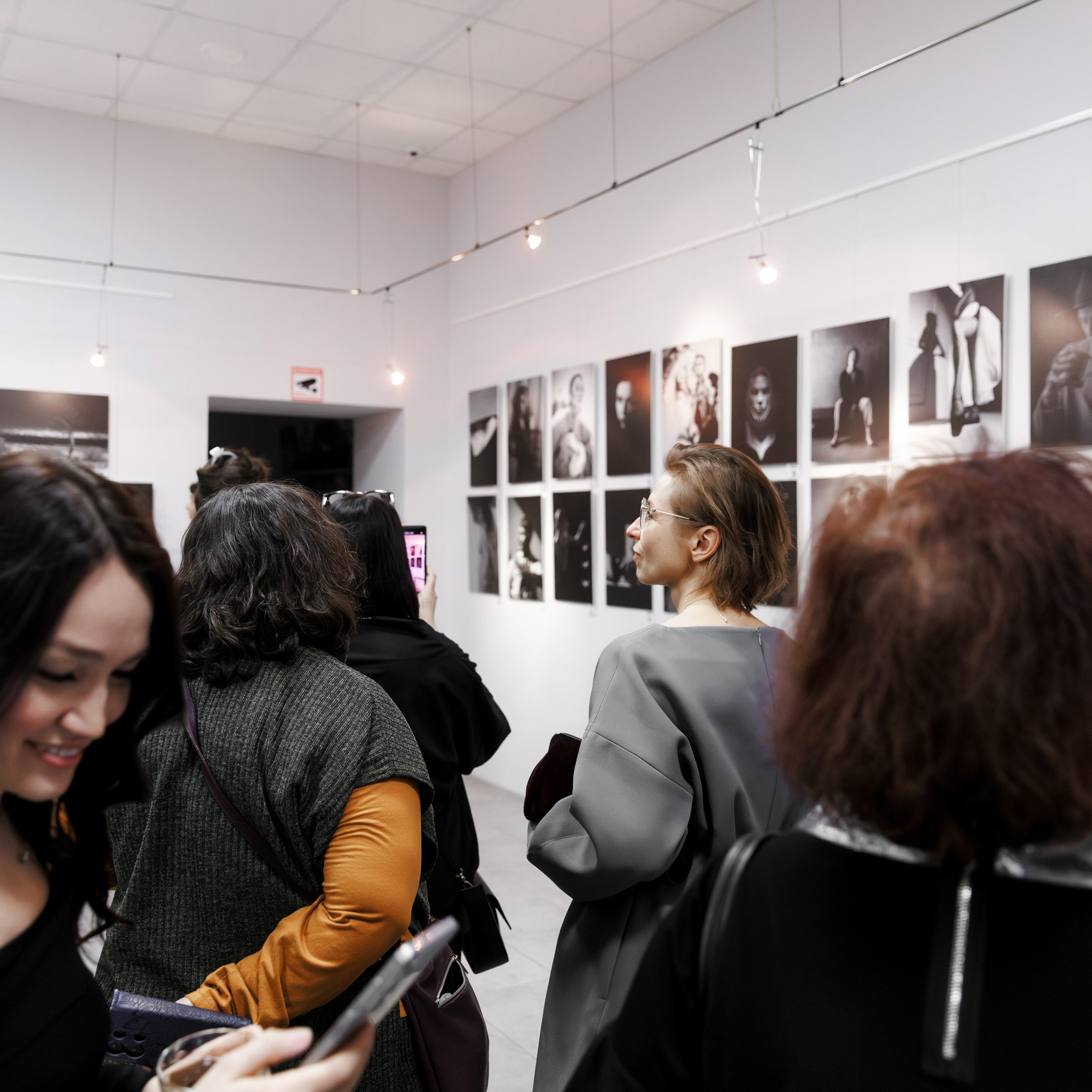 IV биеннале черно-белой фотографии MFamilia в Галерее Центра книги и графики. Организация фотовыставок в Петербурге и Москве, MFamilia (МФамилия)