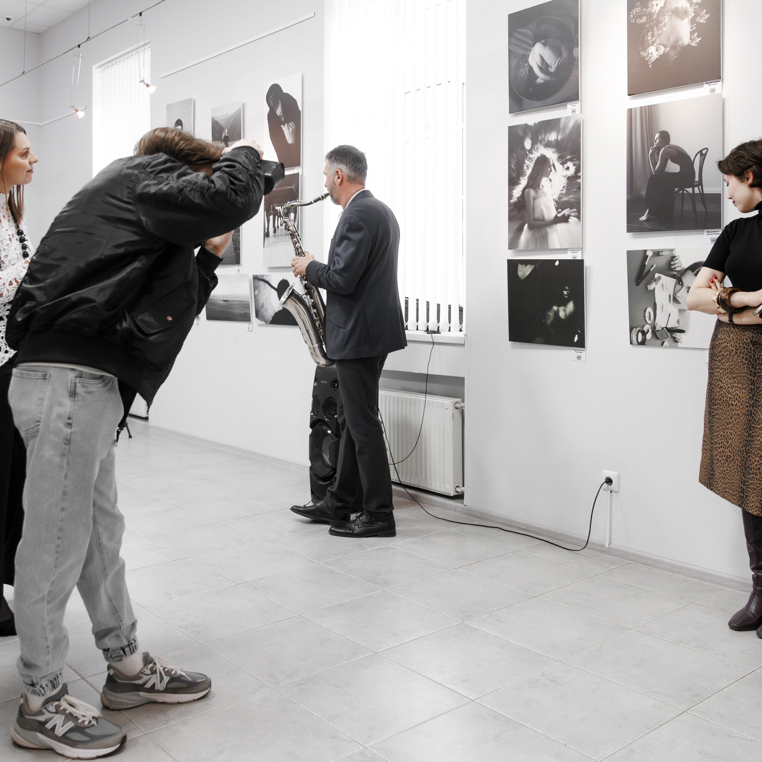 IV биеннале черно-белой фотографии MFamilia в Галерее Центра книги и графики. Организация фотовыставок в Петербурге и Москве, MFamilia (МФамилия)