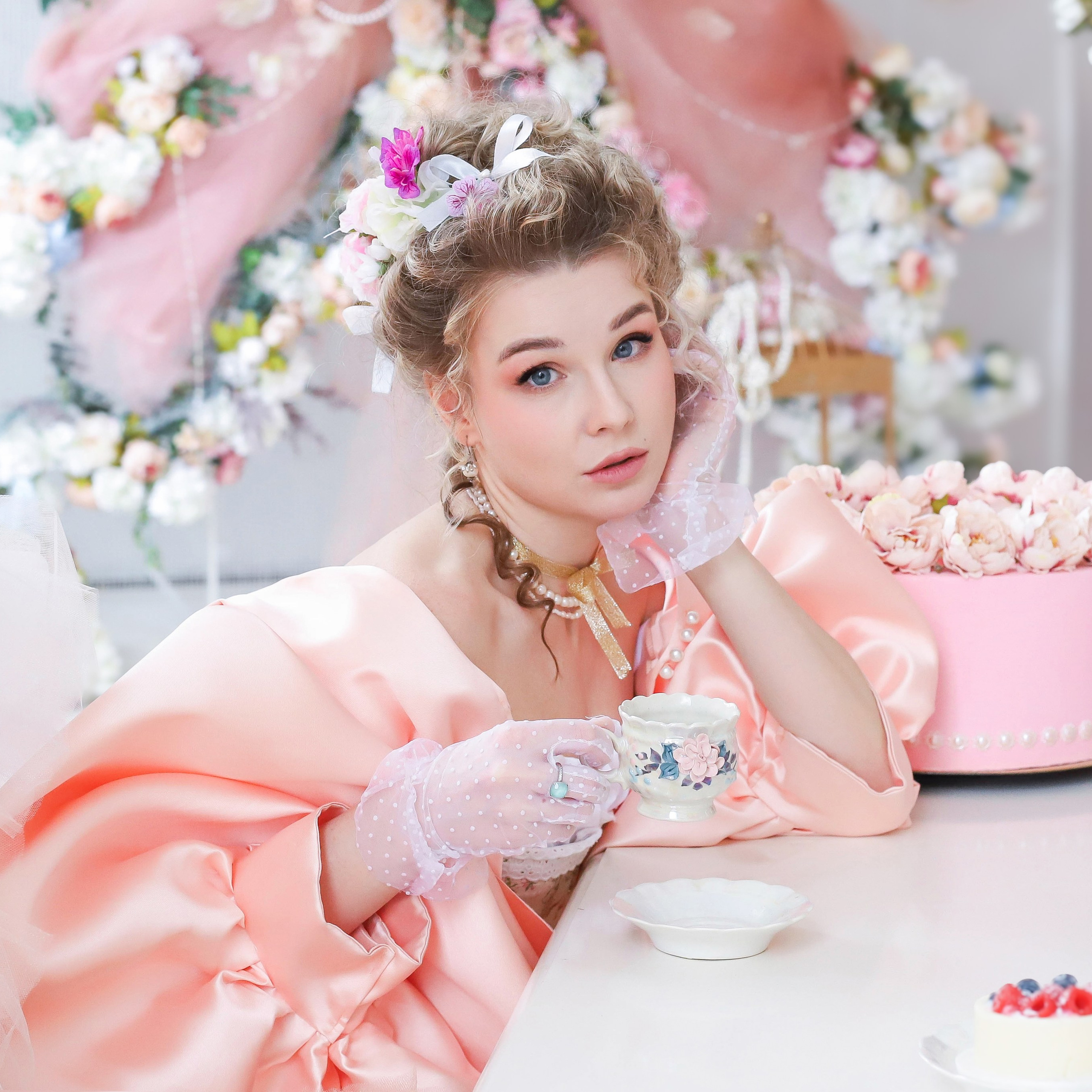 • студийная фотосъёмка